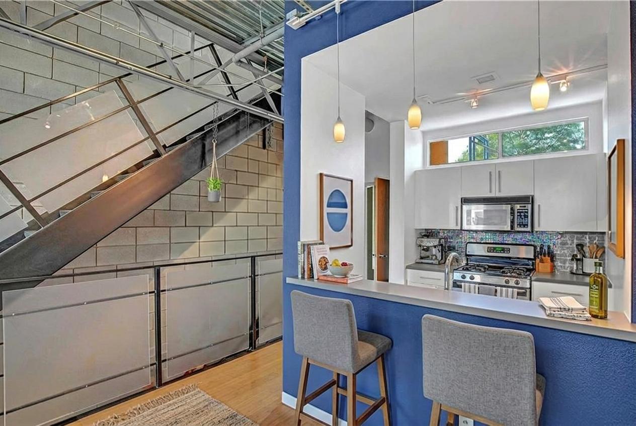 4801 S Congress Ave # B2, Austin, TX 78745