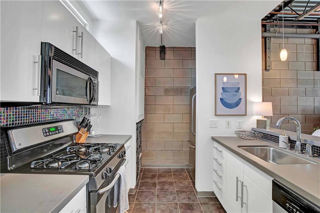 4801 S Congress Ave # B2, Austin, TX 78745