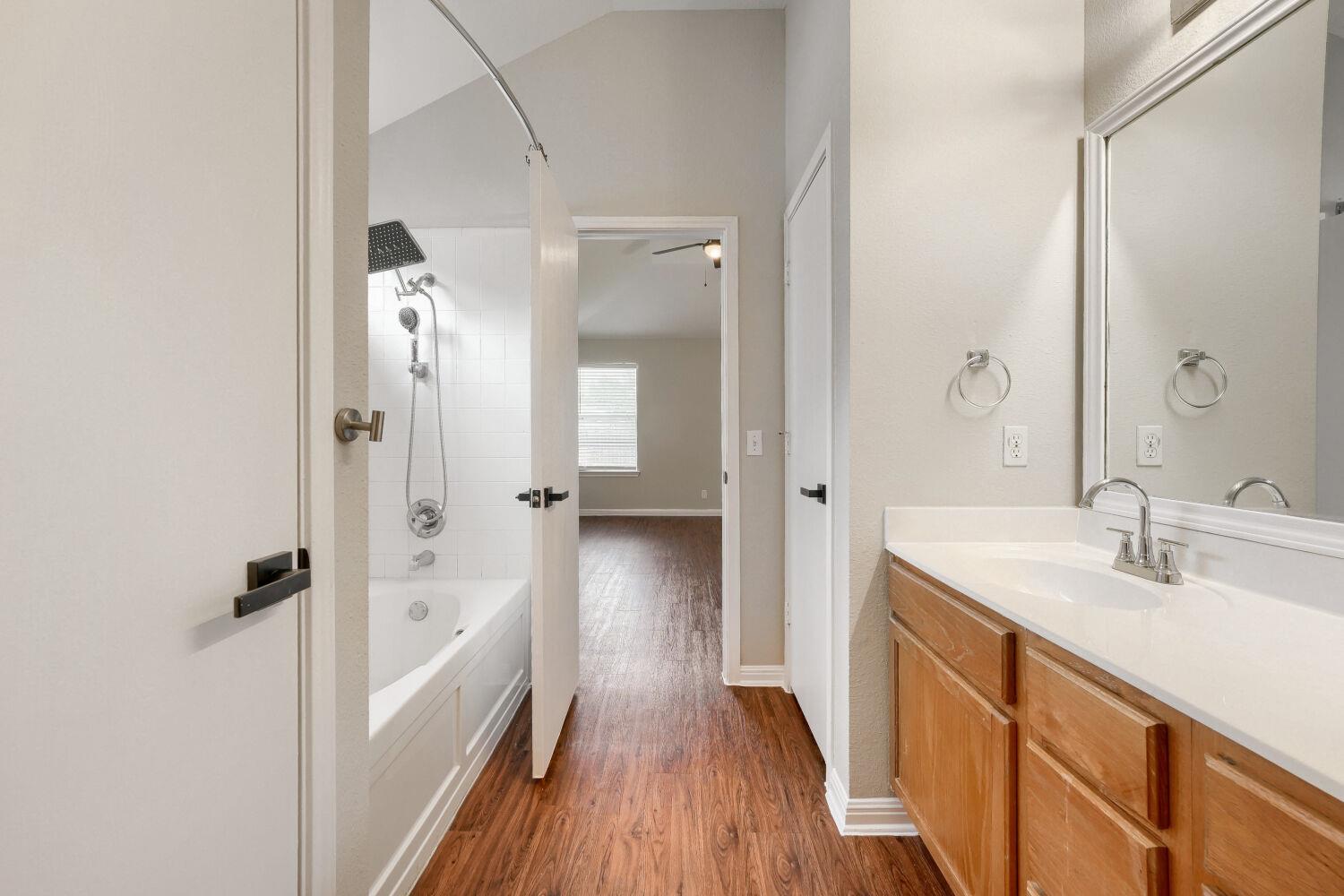 5504 Catsby Ct, Austin, TX 78724