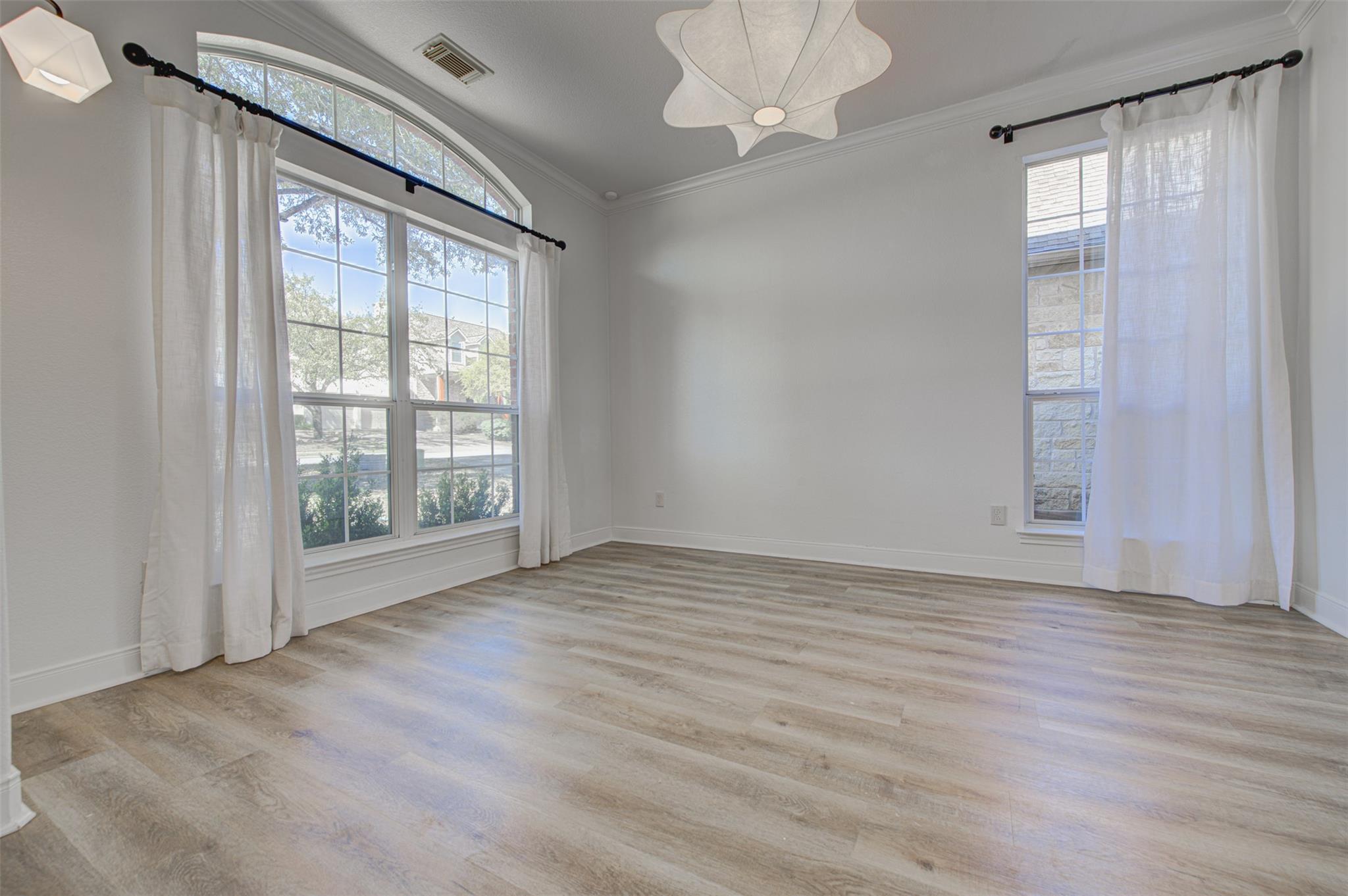 12512 Capitol Saddlery Trl, Austin, TX 78732