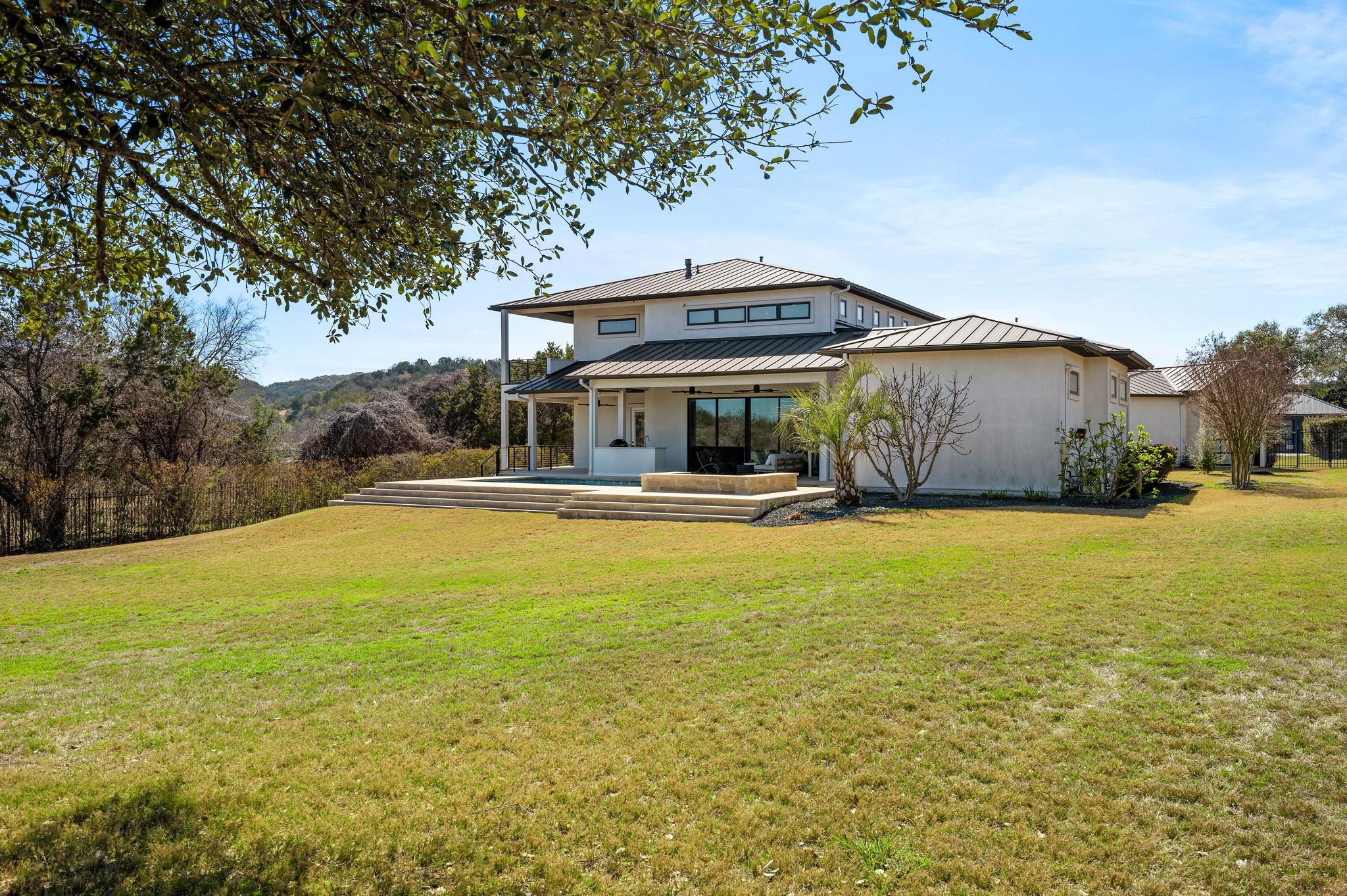 909 Cypress Grove Dr, Austin, TX 78732