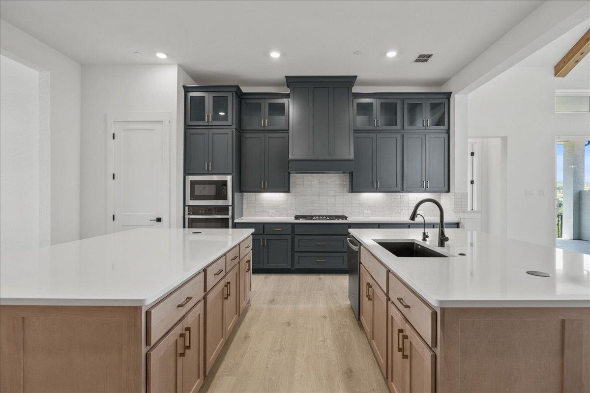 19109 Hopper Ln, Austin, TX 78738