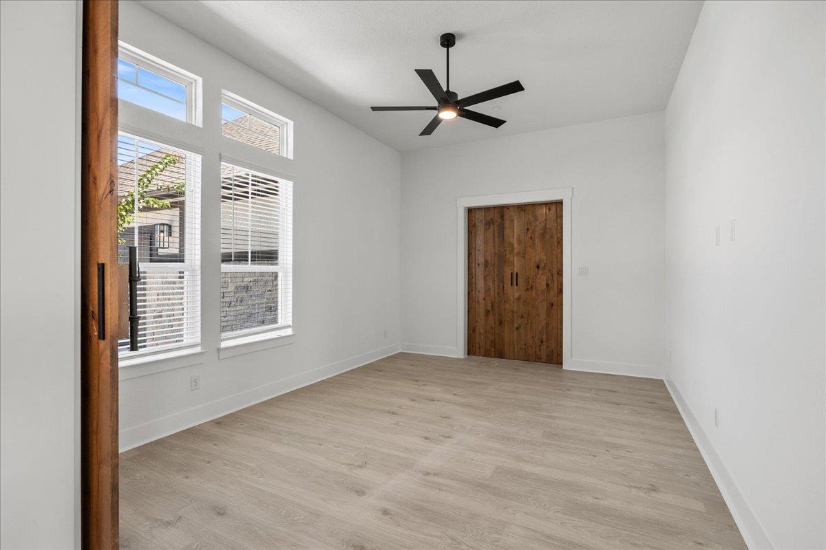 19109 Hopper Ln, Austin, TX 78738