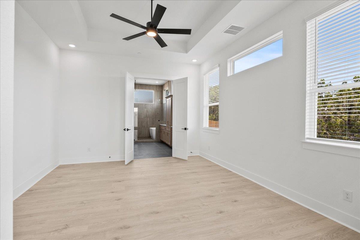 19109 Hopper Ln, Austin, TX 78738