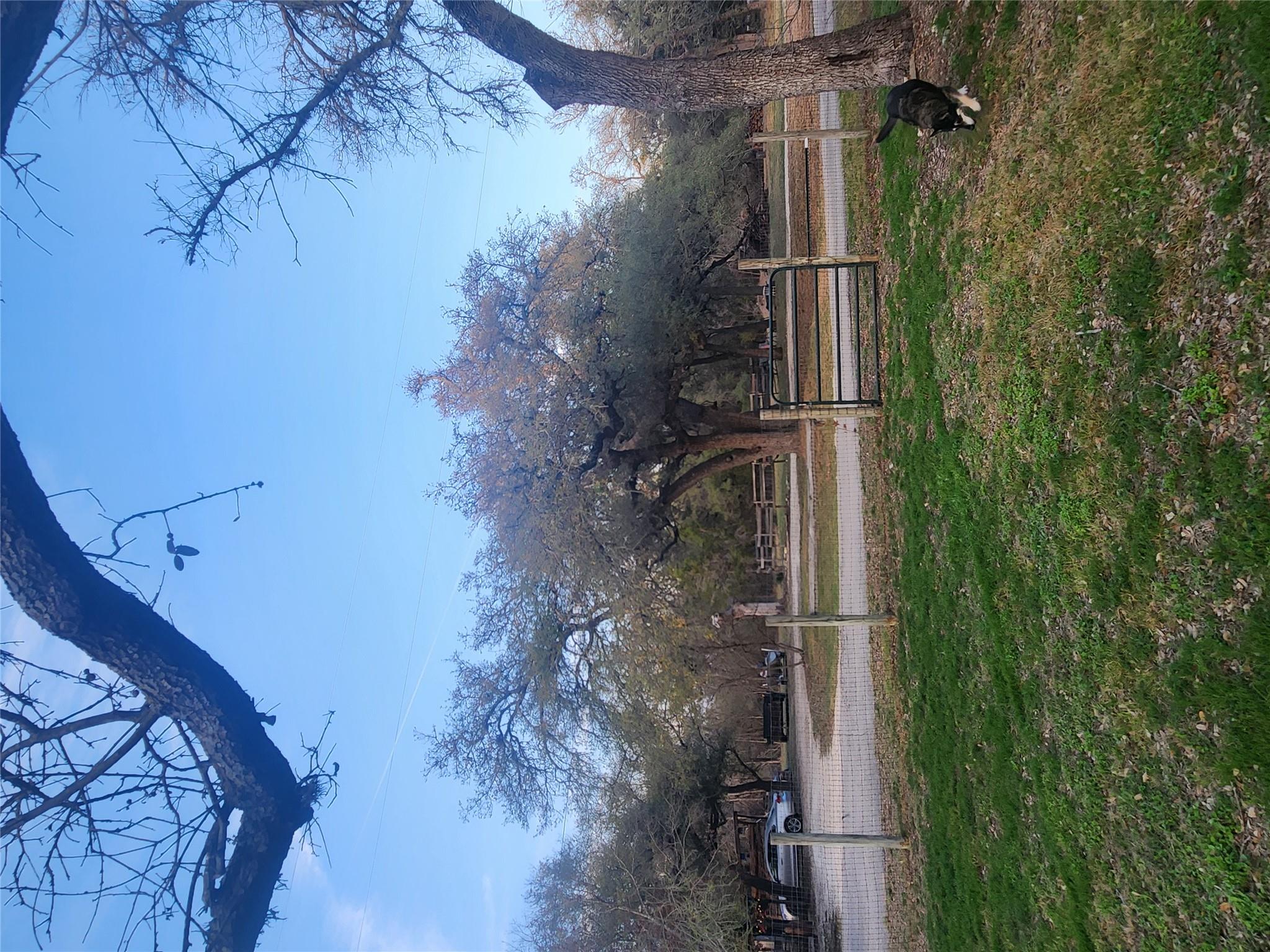 200 Little Barton Dr, Dripping Springs, TX 78620