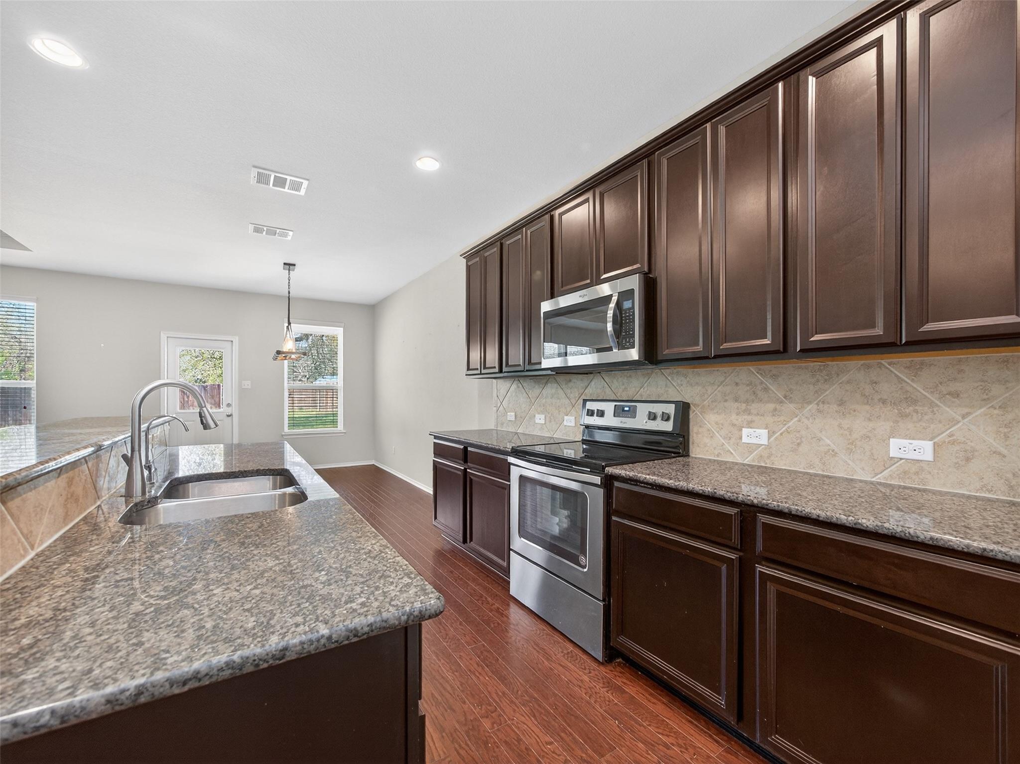 625 Sierra Mar Loop, Leander, TX 78641