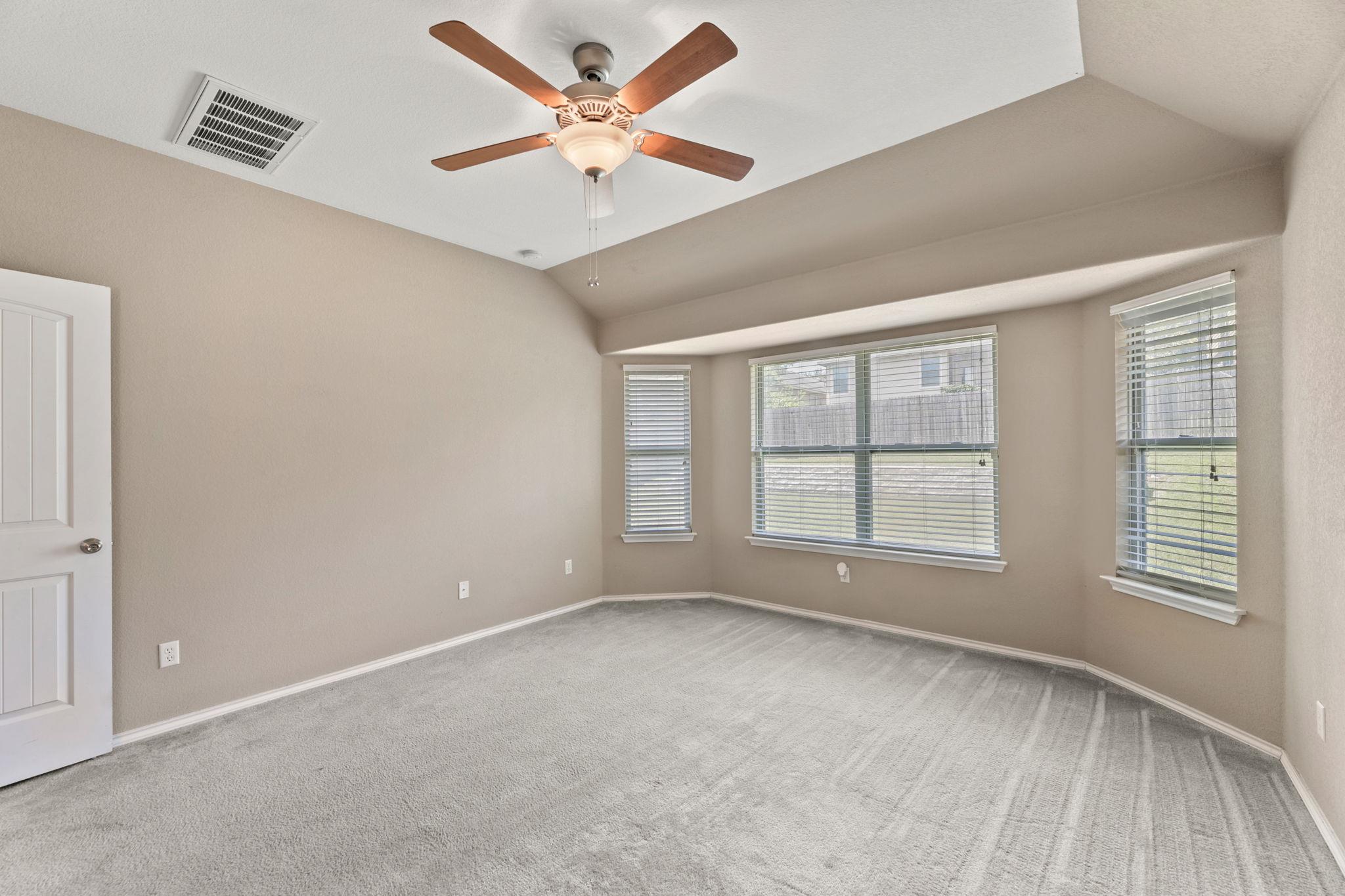 2351 Intrepid Dr, Buda, TX 78610