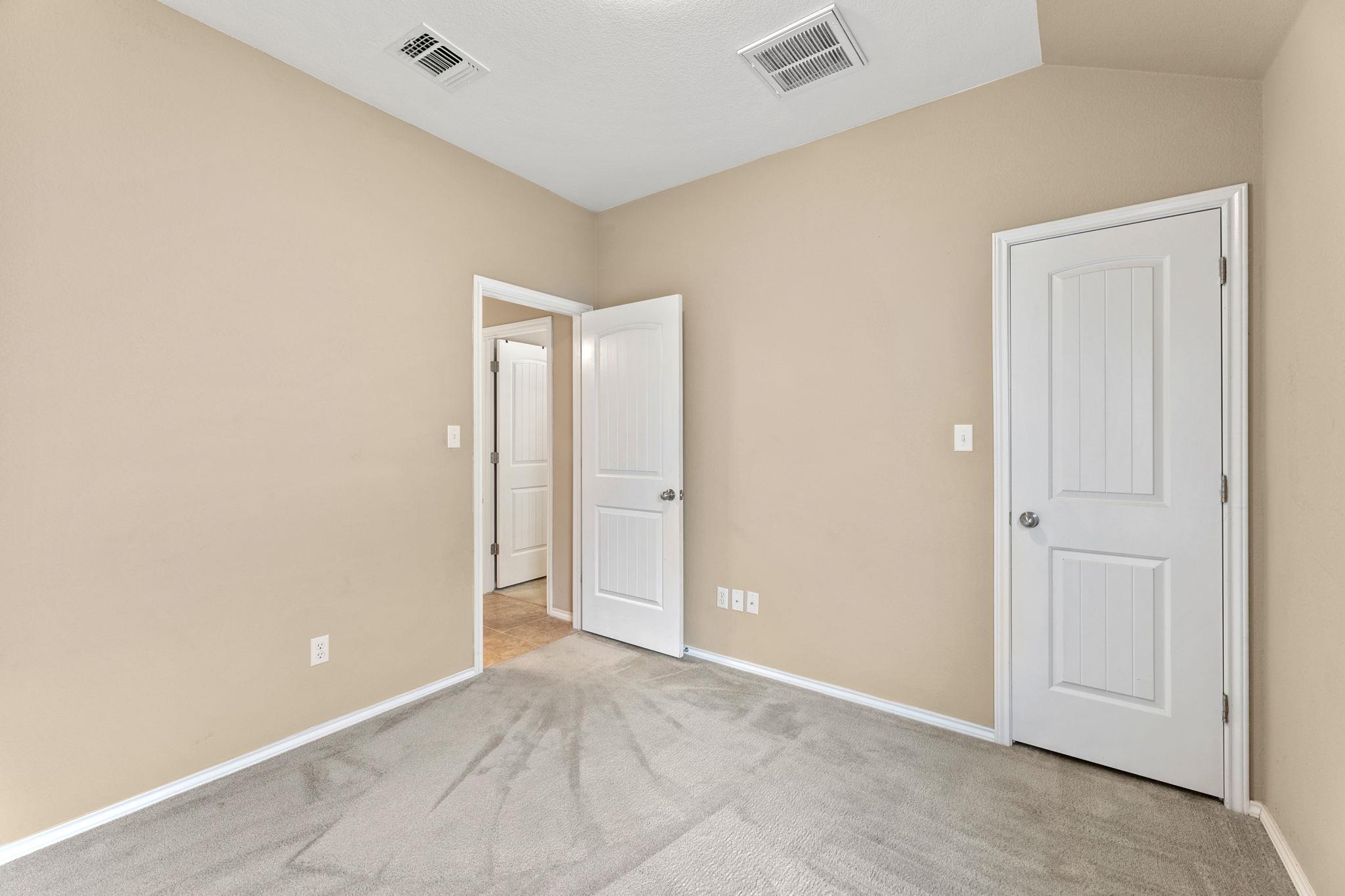 2351 Intrepid Dr, Buda, TX 78610