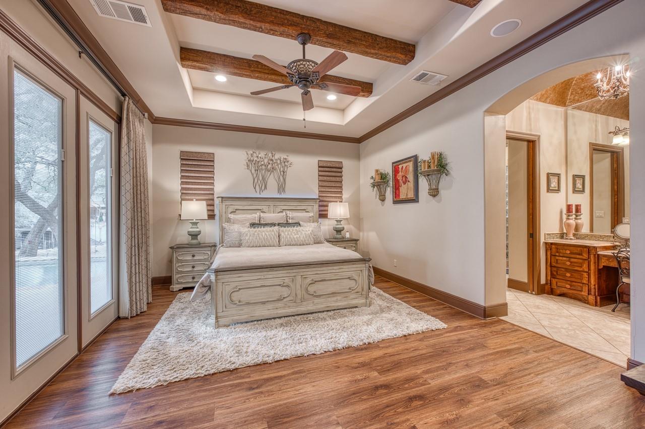 178 Sleepy Oaks Dr, Kingsland, TX 78639