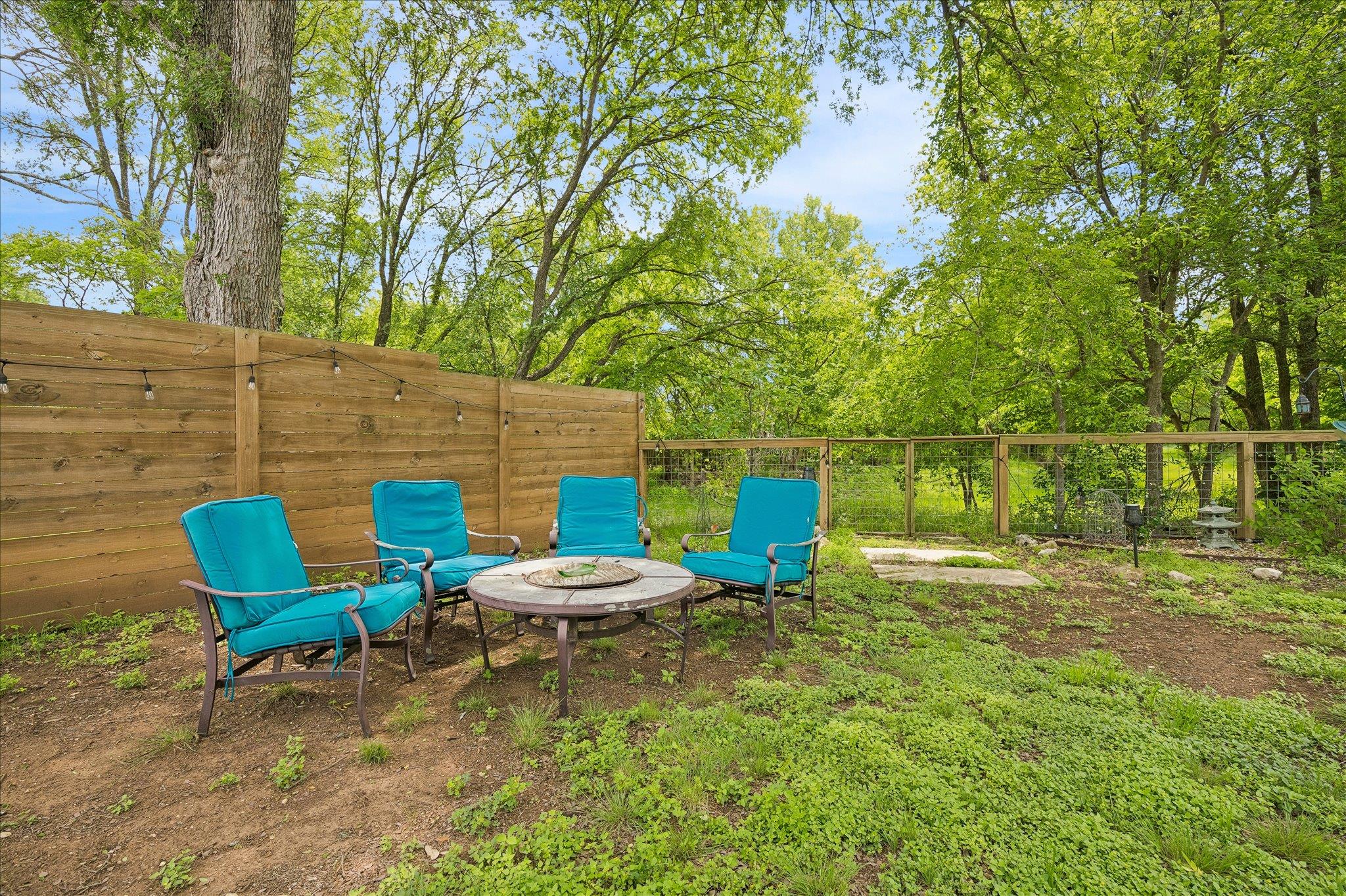 3811 Stonecroft Dr, Austin, TX 78749