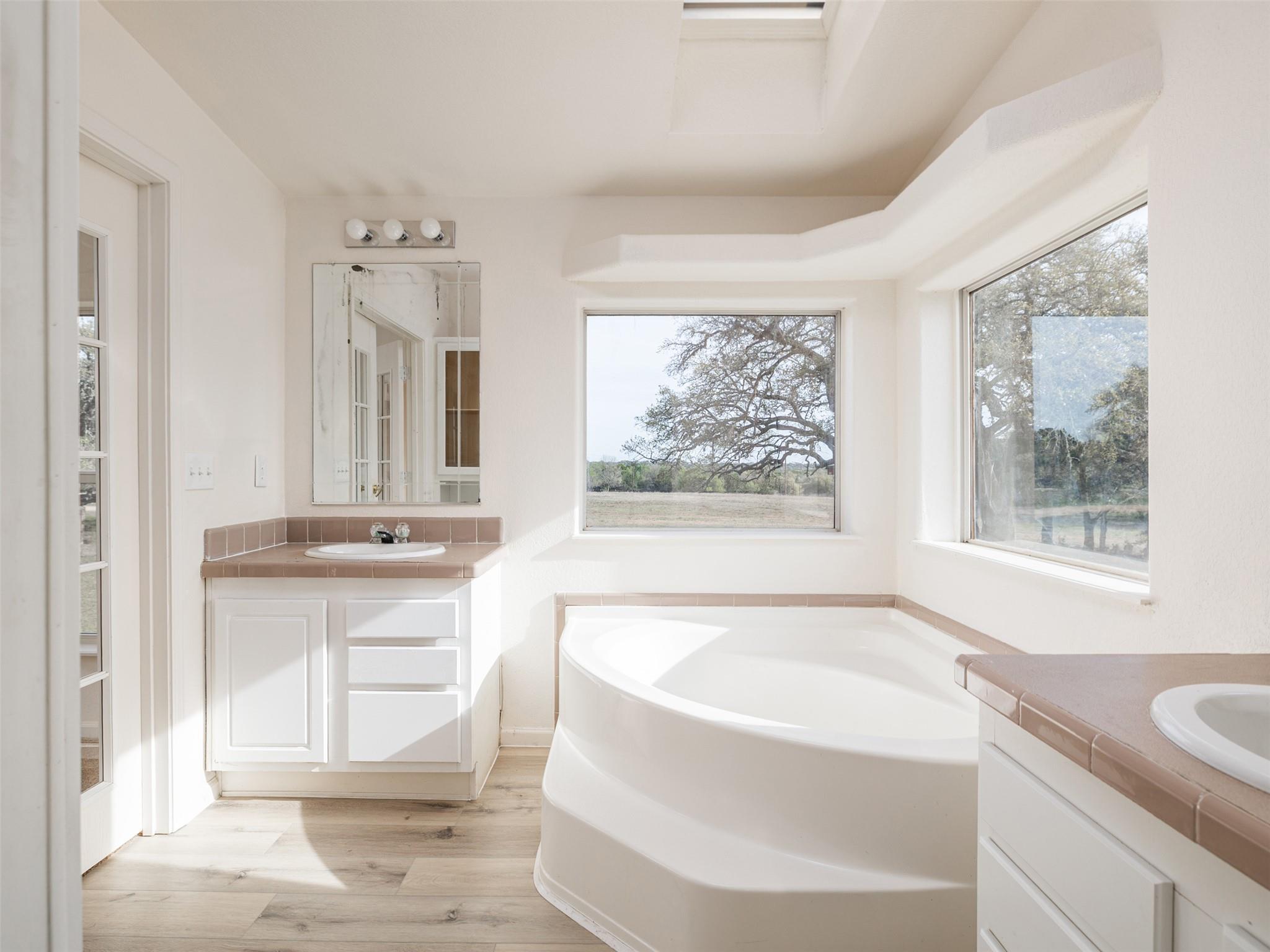 1547 Lost Trl, New Braunfels, TX 78132