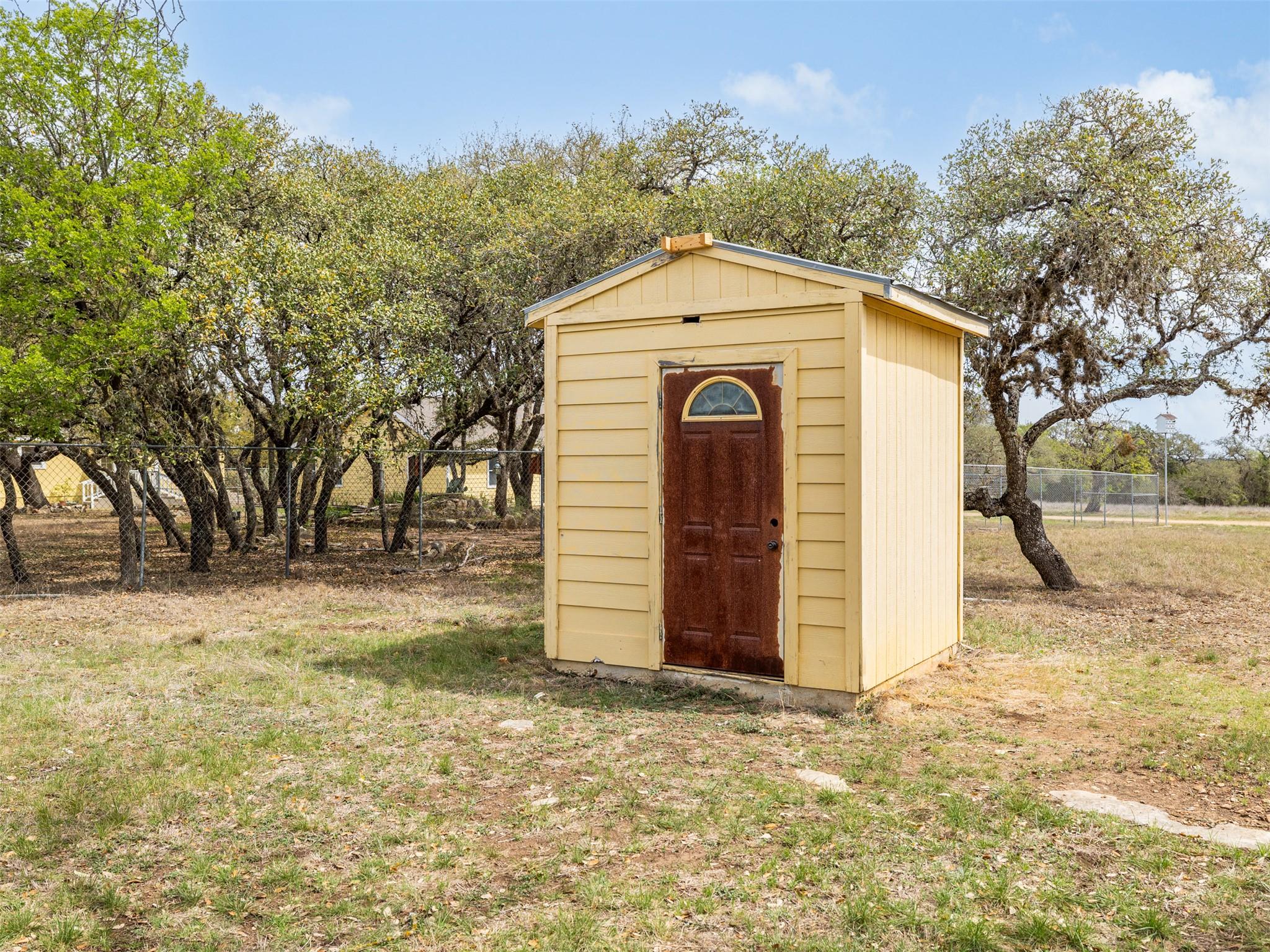 1547 Lost Trl, New Braunfels, TX 78132