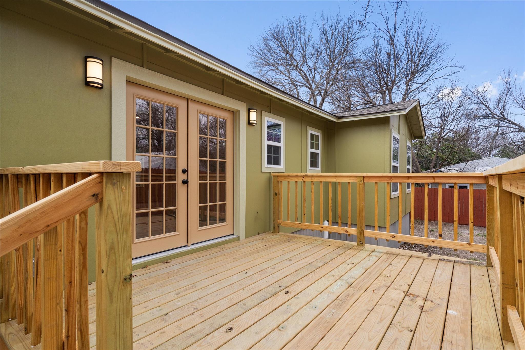 8801 Little Walnut Dr, Austin, TX 78753