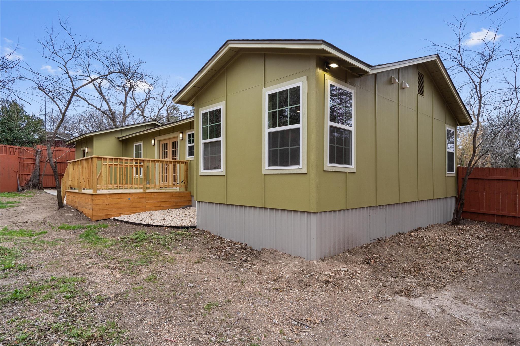 8801 Little Walnut Dr, Austin, TX 78753