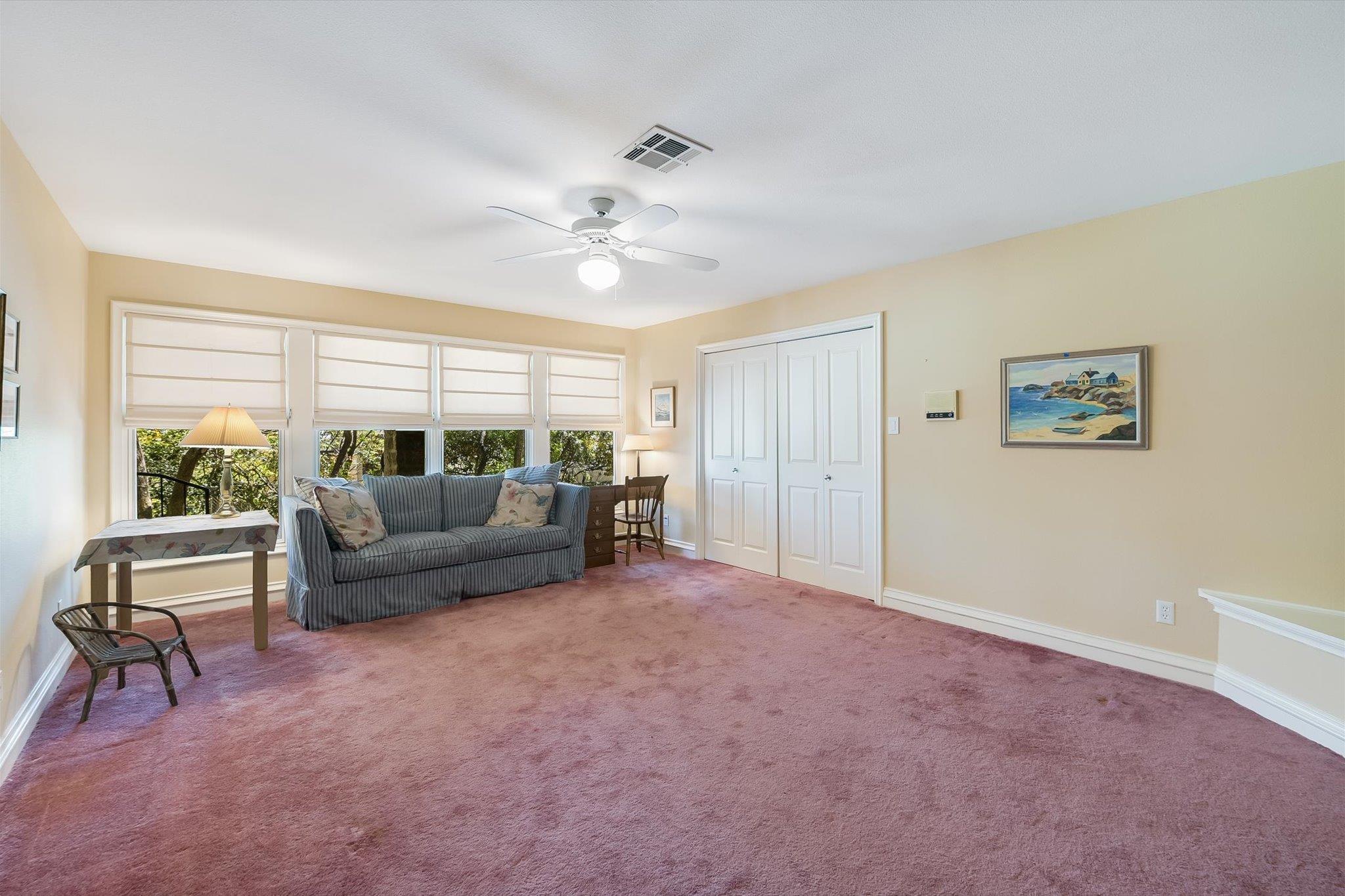 529 Buckeye Trl, West Lake Hills, TX 78746