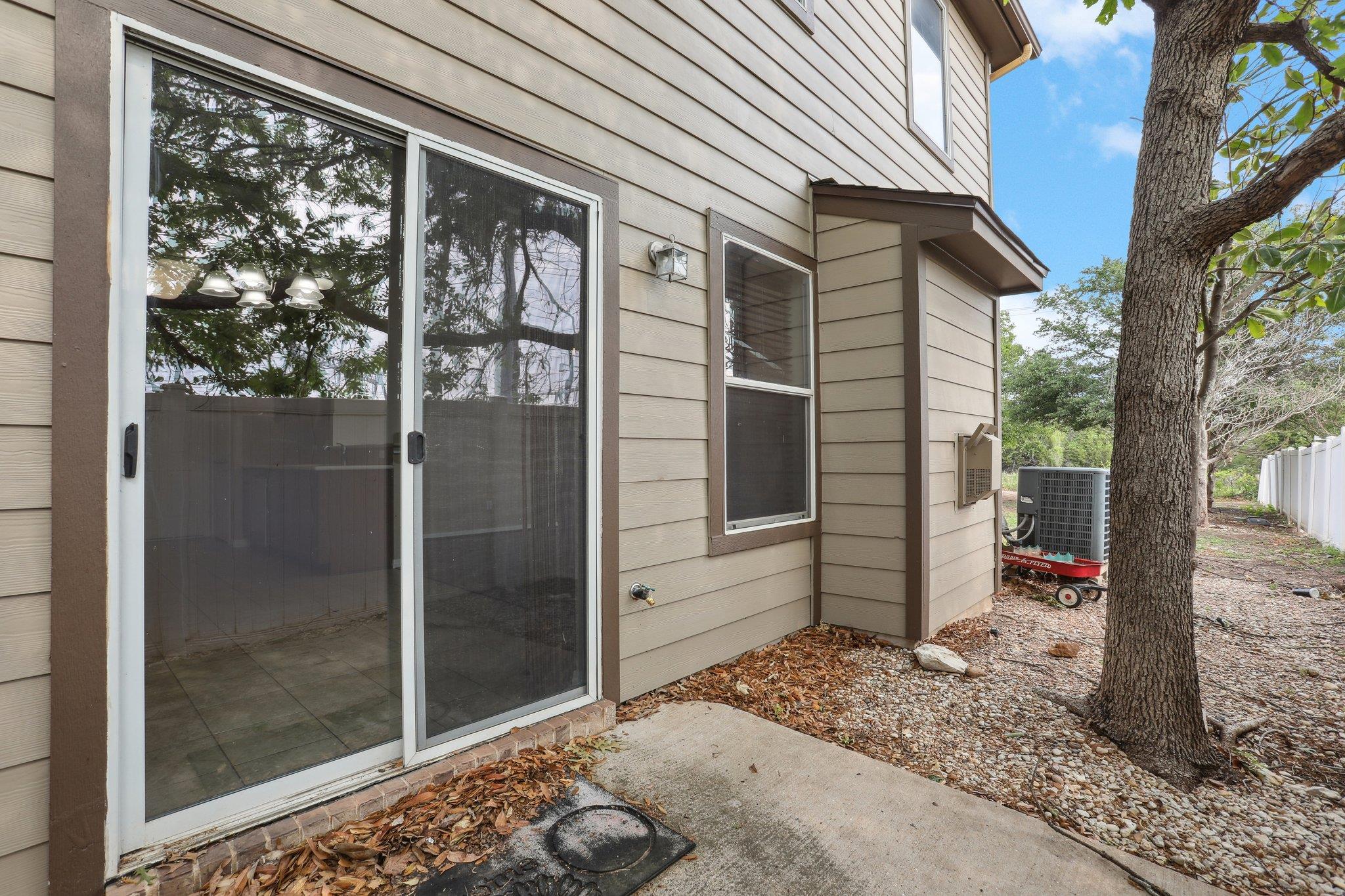1900 Little Elm Trl # 52, Cedar Park, TX 78613