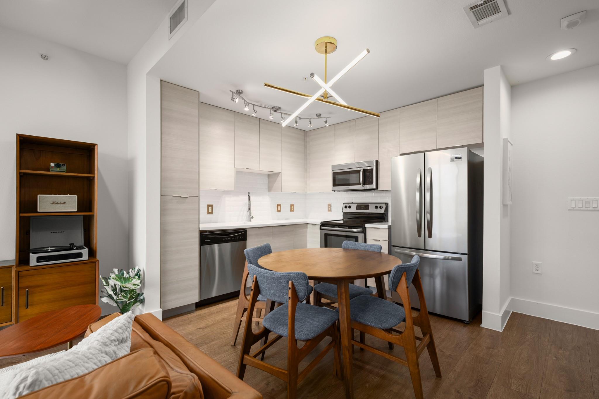 604 N Bluff Dr # 235, Austin, TX 78745