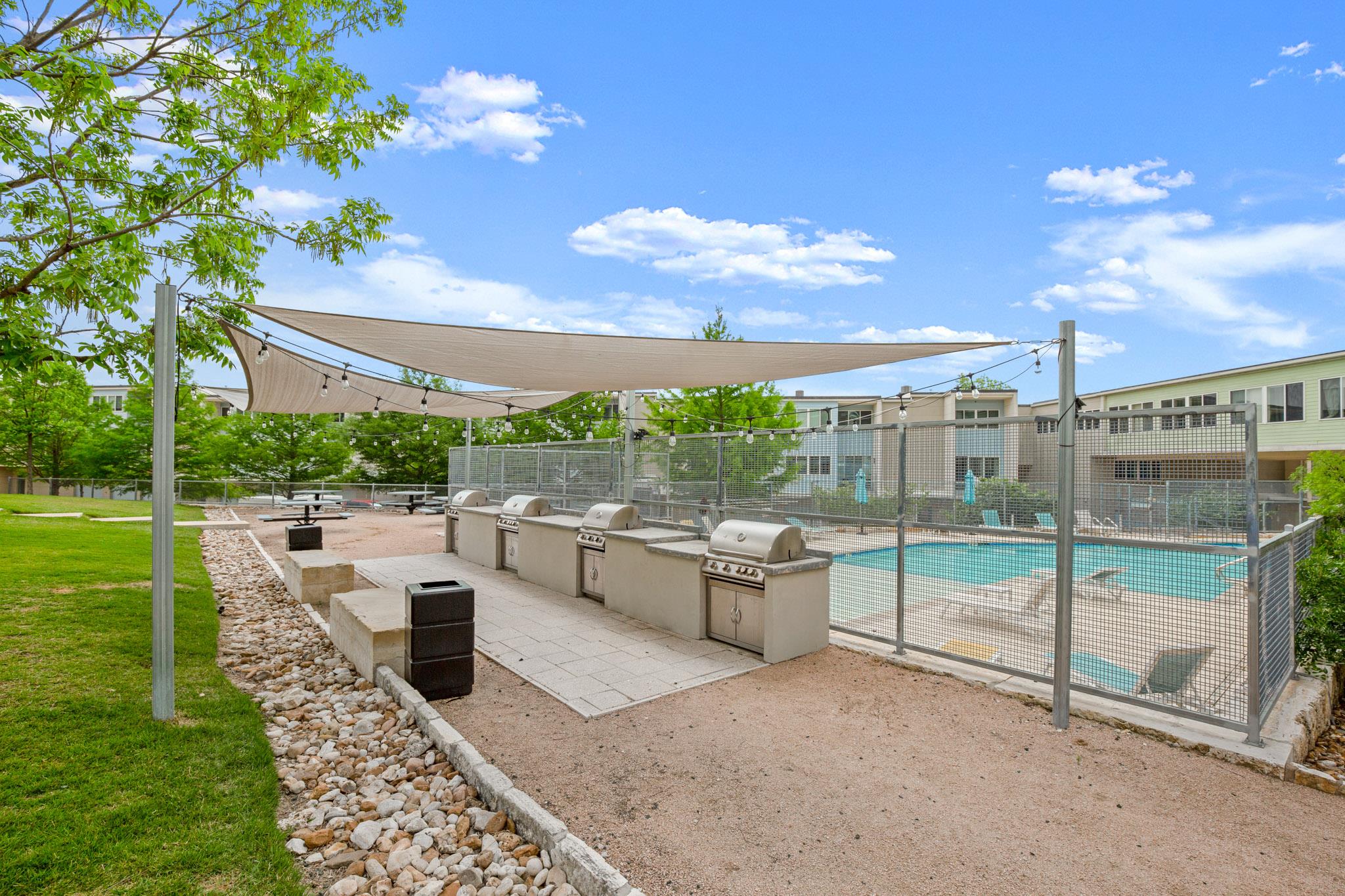 604 N Bluff Dr # 235, Austin, TX 78745