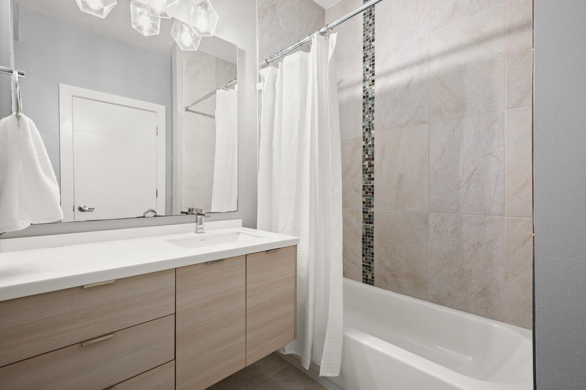 604 N Bluff Dr # 235, Austin, TX 78745