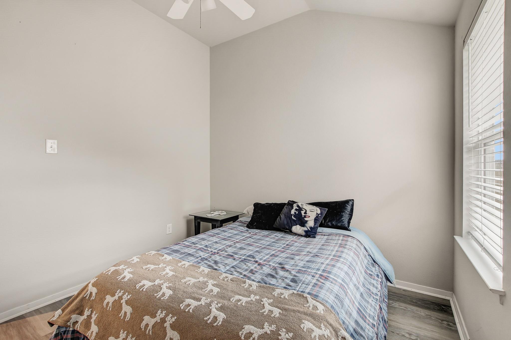 311 Trailside Ln, Bastrop, TX 78602