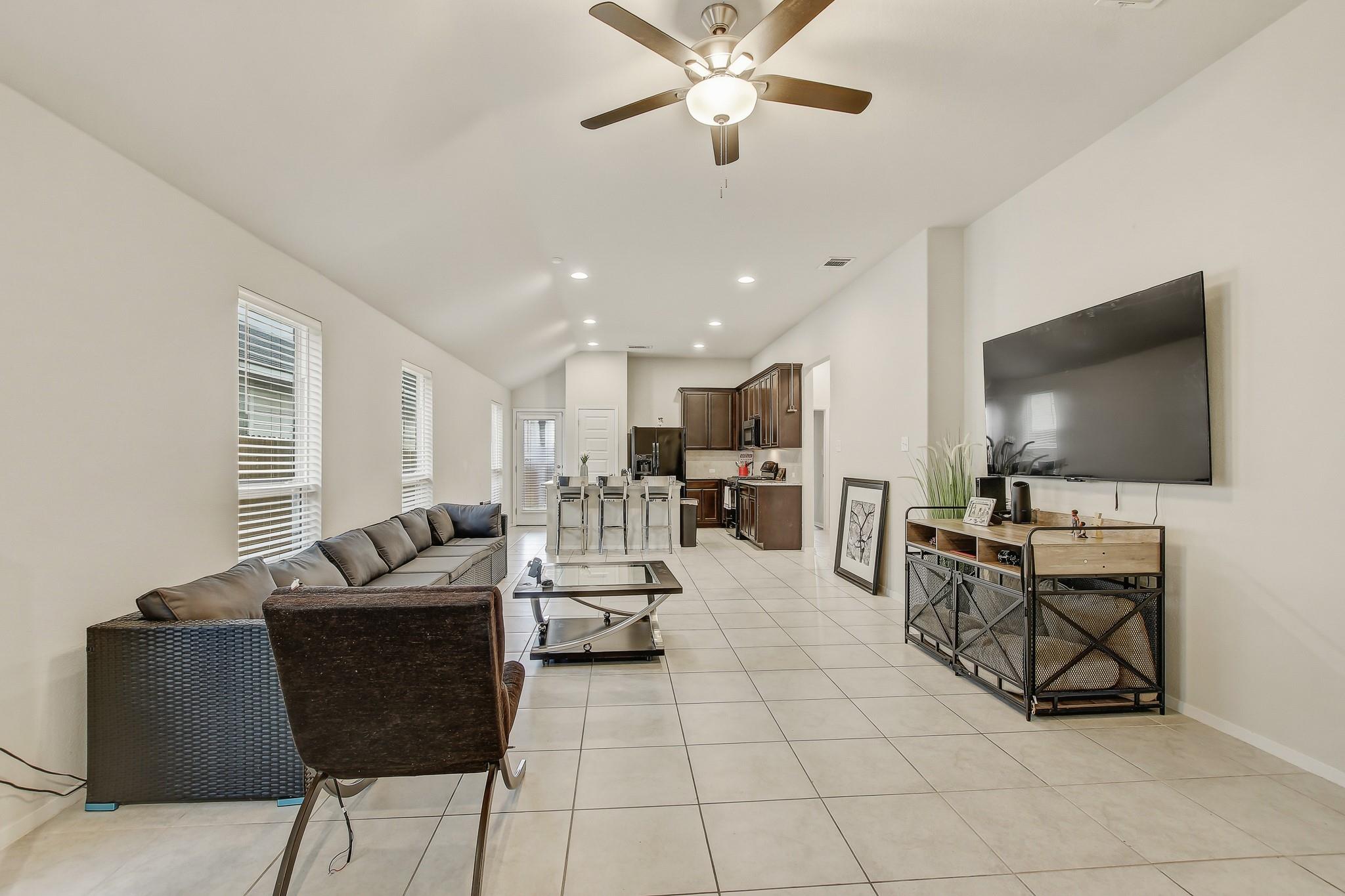 311 Trailside Ln, Bastrop, TX 78602