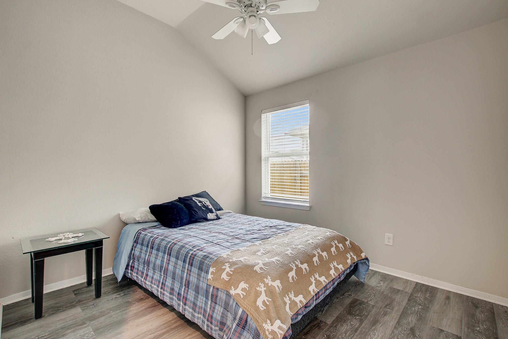 311 Trailside Ln, Bastrop, TX 78602