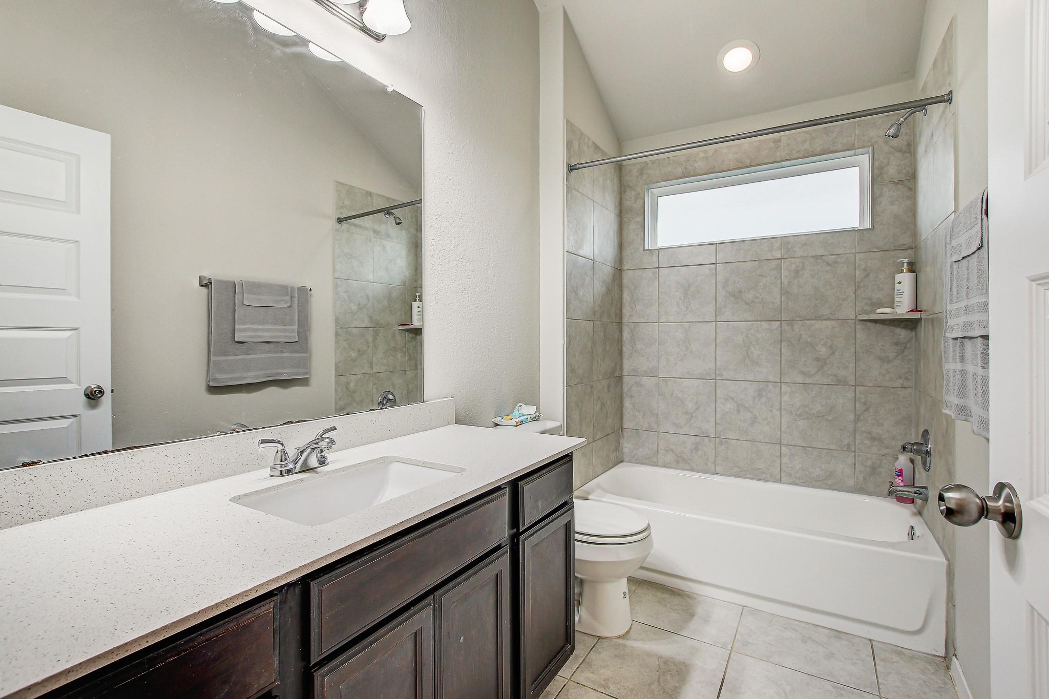 311 Trailside Ln, Bastrop, TX 78602