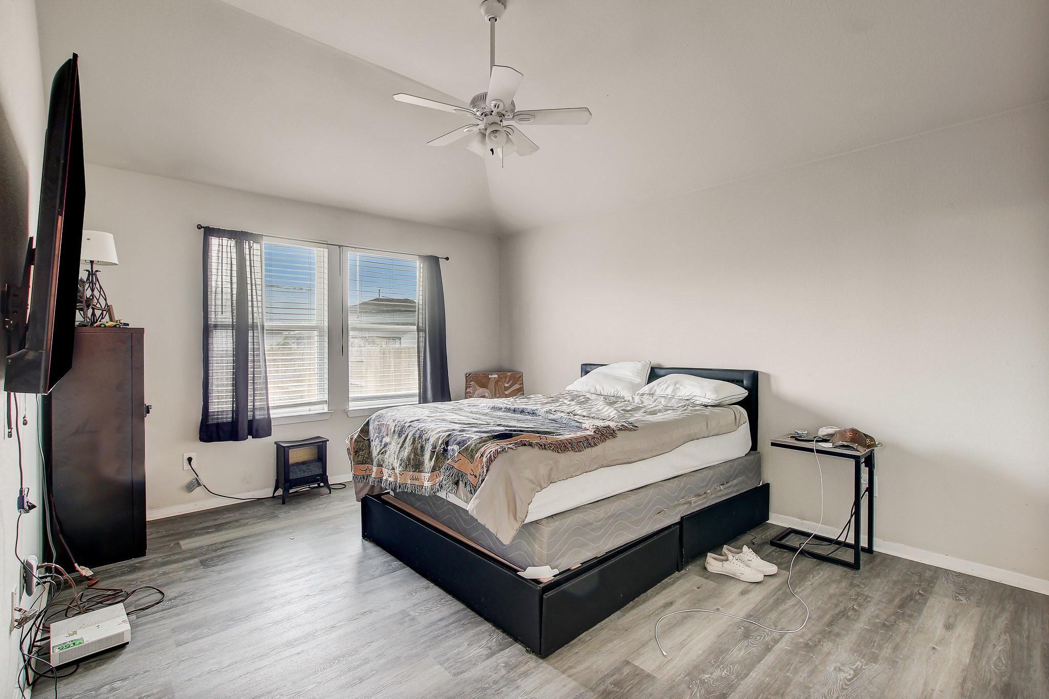 311 Trailside Ln, Bastrop, TX 78602