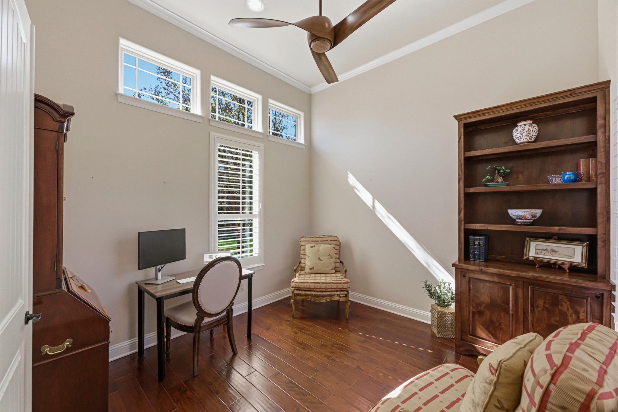 220 Tavish Trl, Lakeway, TX 78738