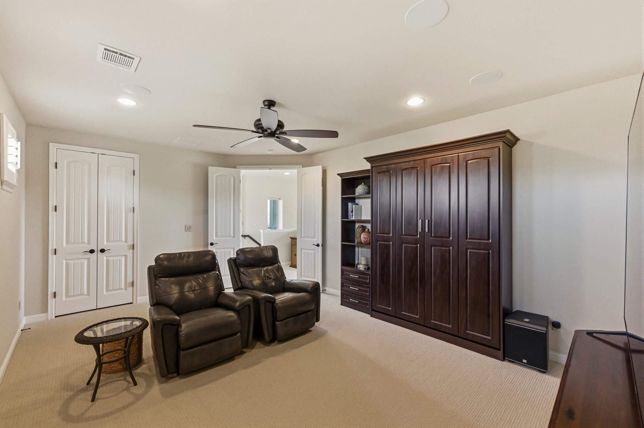 220 Tavish Trl, Lakeway, TX 78738