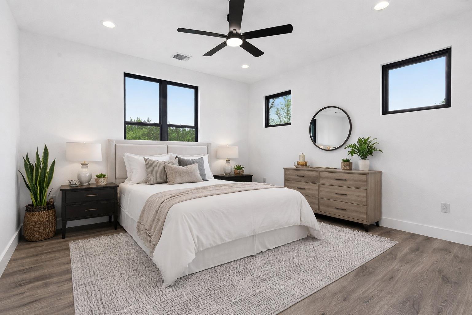 109 Rocky Summit Ct, Spicewood, TX 78669