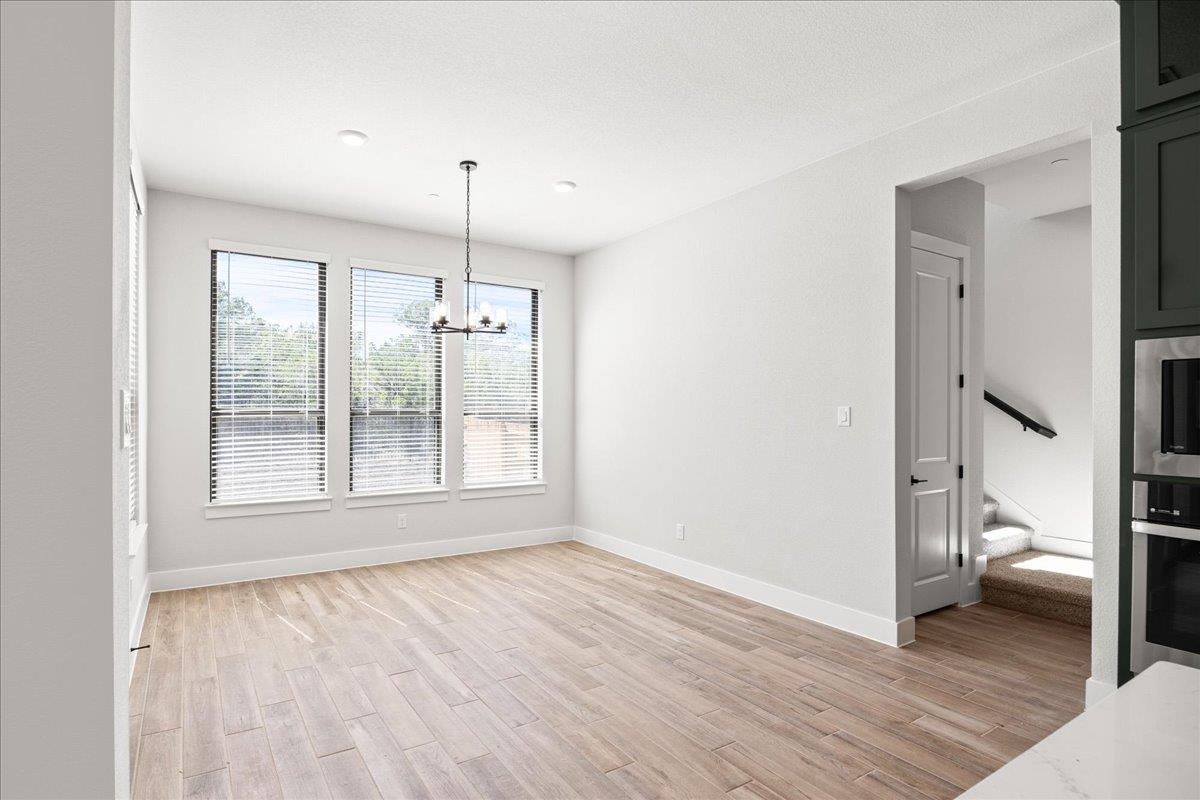 19117 Hopper Ln, Austin, TX 78738