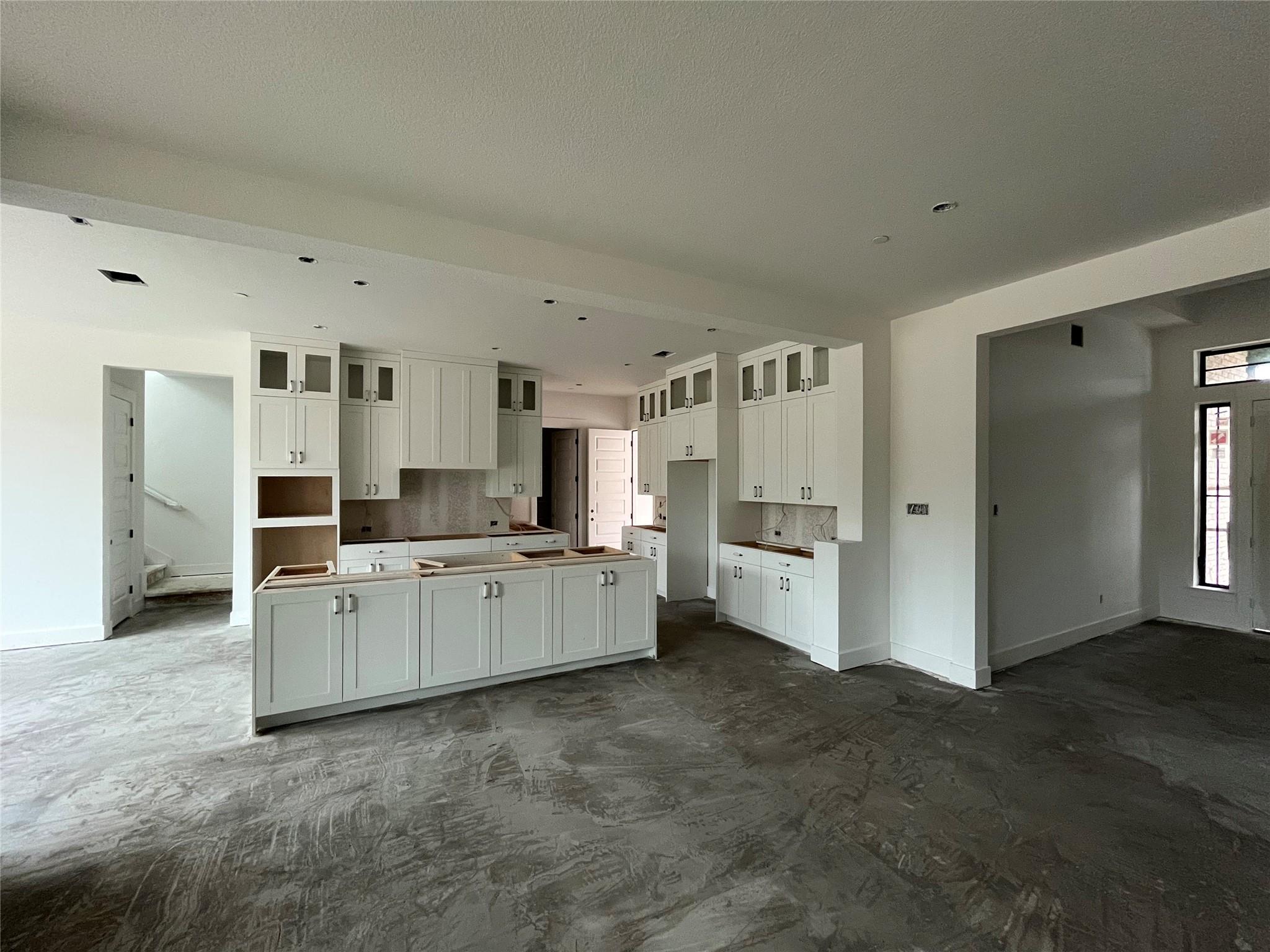 19117 Hopper Ln, Austin, TX 78738