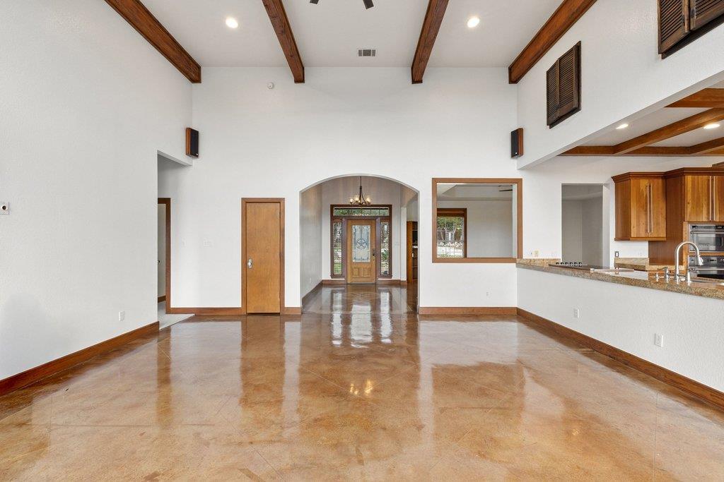 17708 North St, Lago Vista, TX 78645