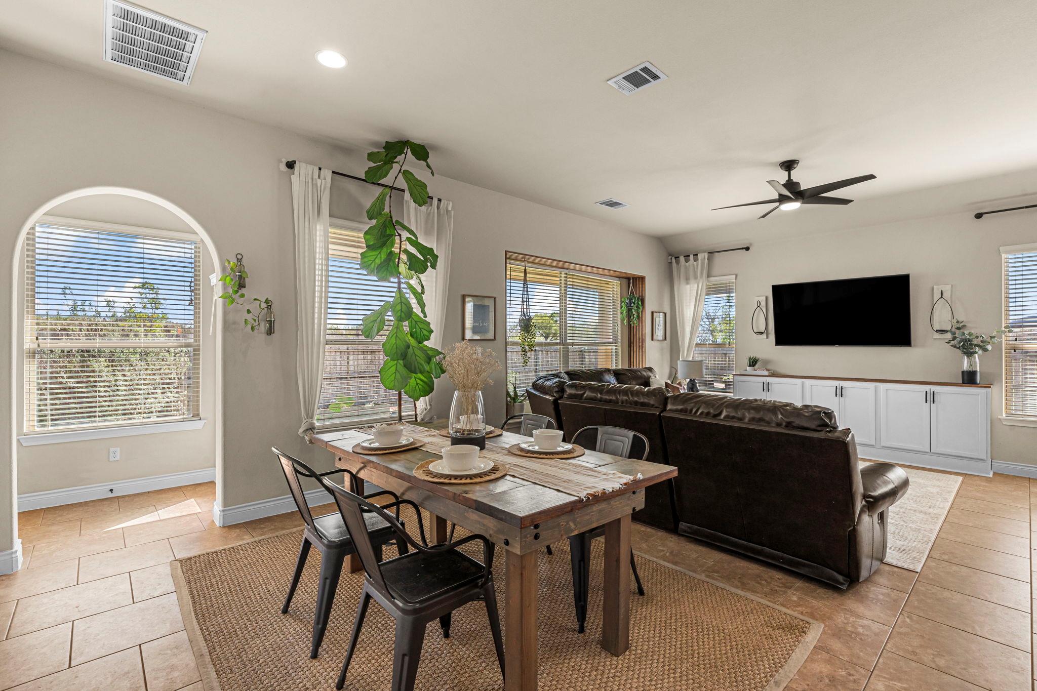 181 Summer Night Cv, Buda, TX 78610