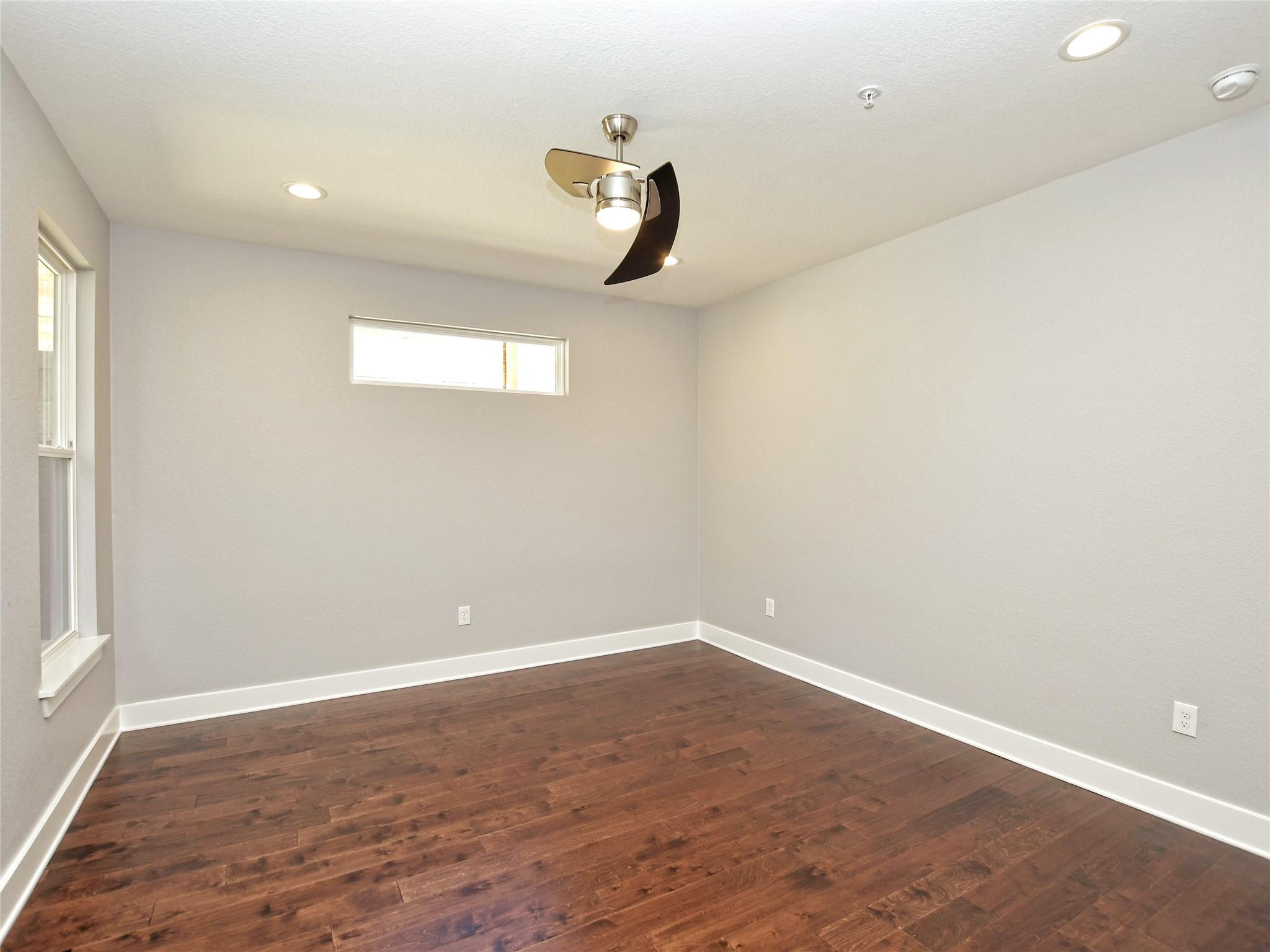 1130 Lott Ave # B, Austin, TX 78721