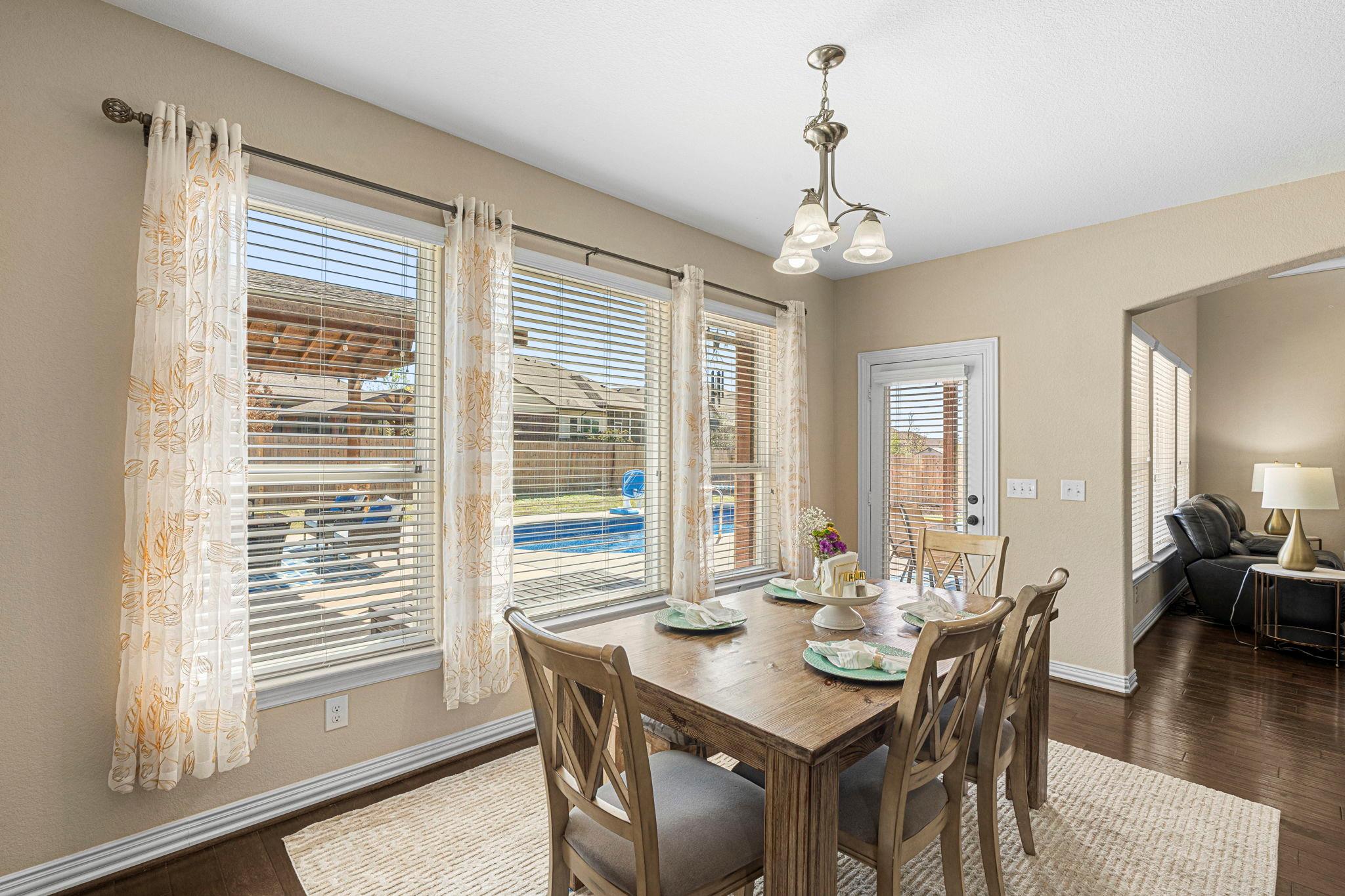 240 Parkrose Dr, Buda, TX 78610