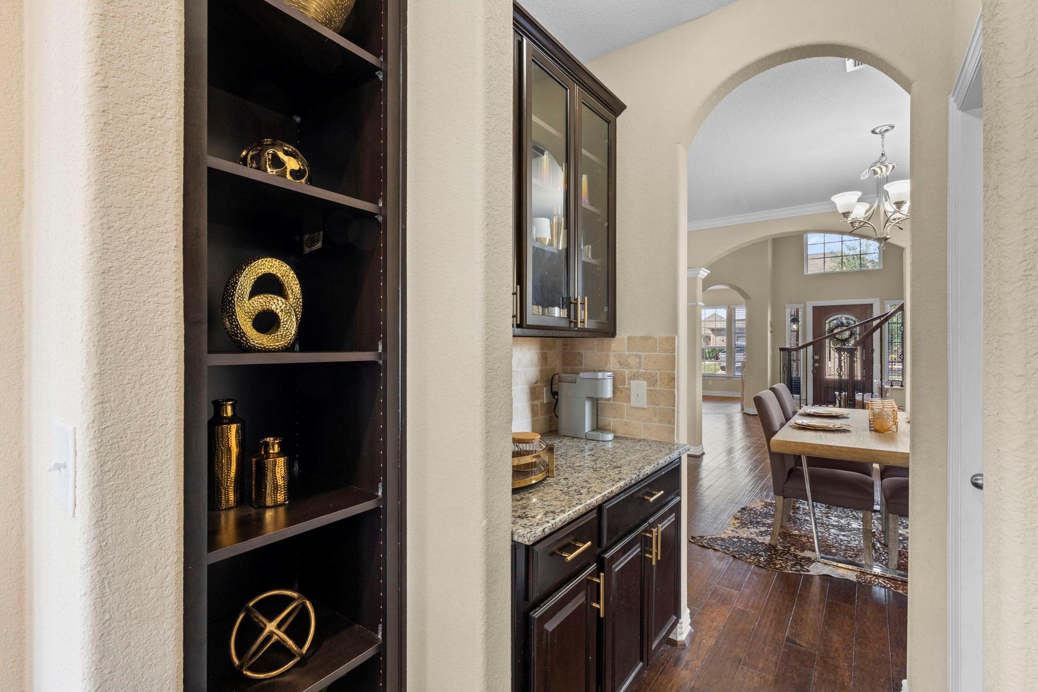 240 Parkrose Dr, Buda, TX 78610