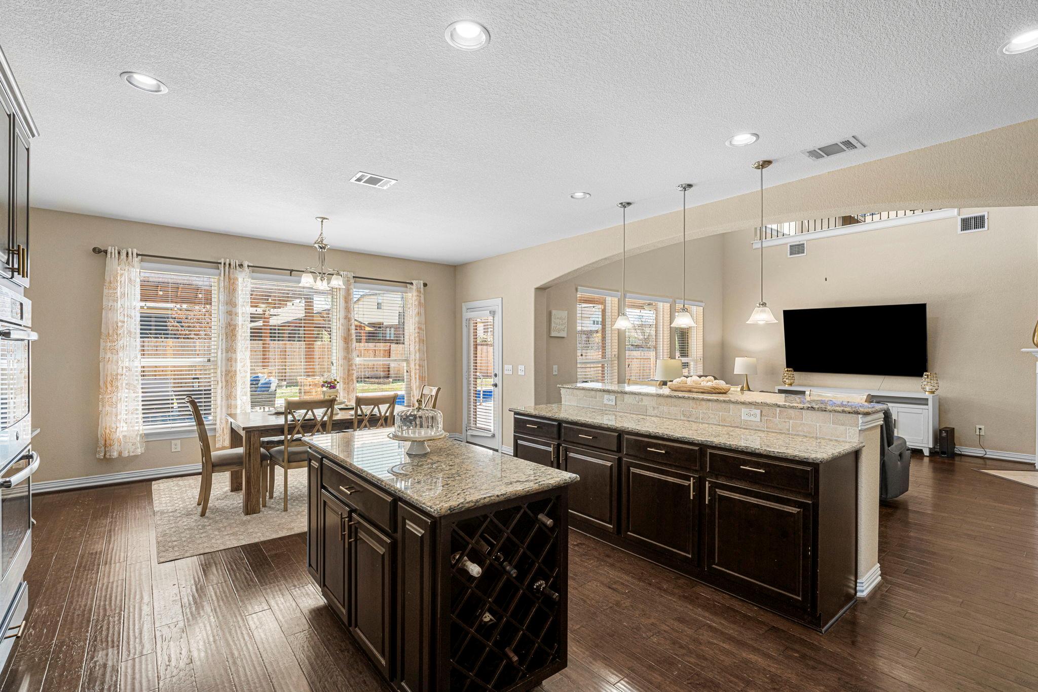 240 Parkrose Dr, Buda, TX 78610