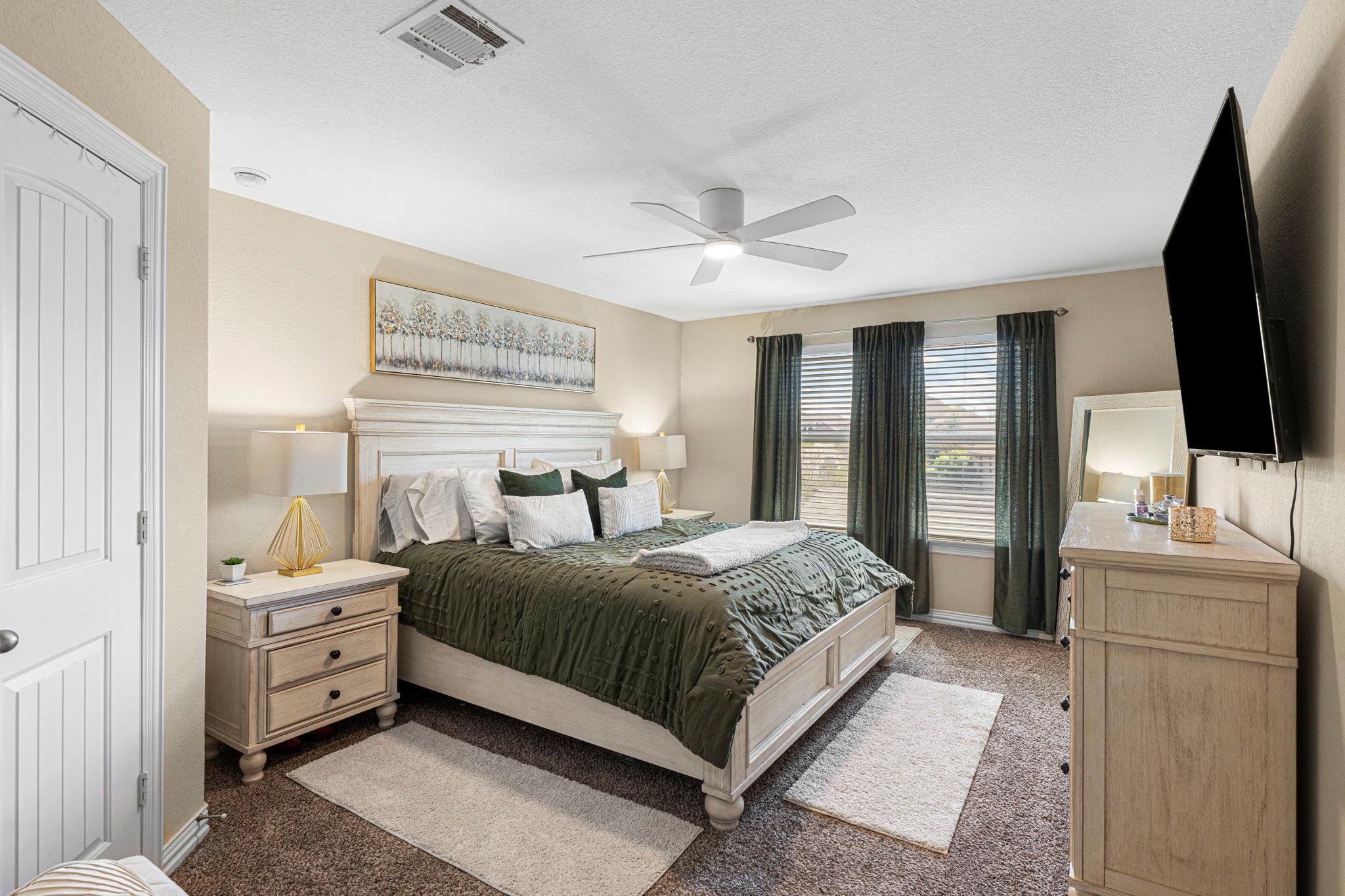 240 Parkrose Dr, Buda, TX 78610