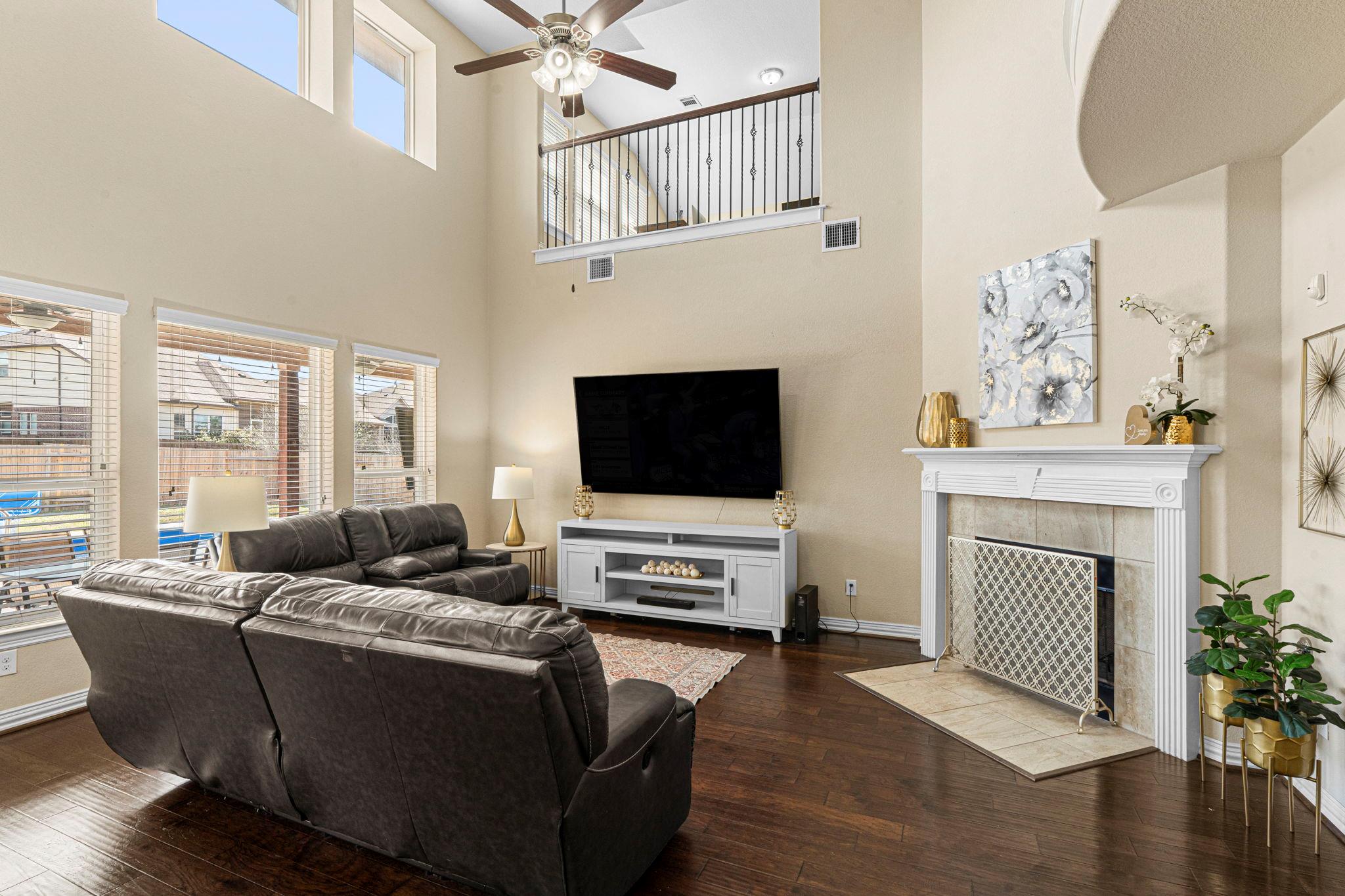 240 Parkrose Dr, Buda, TX 78610