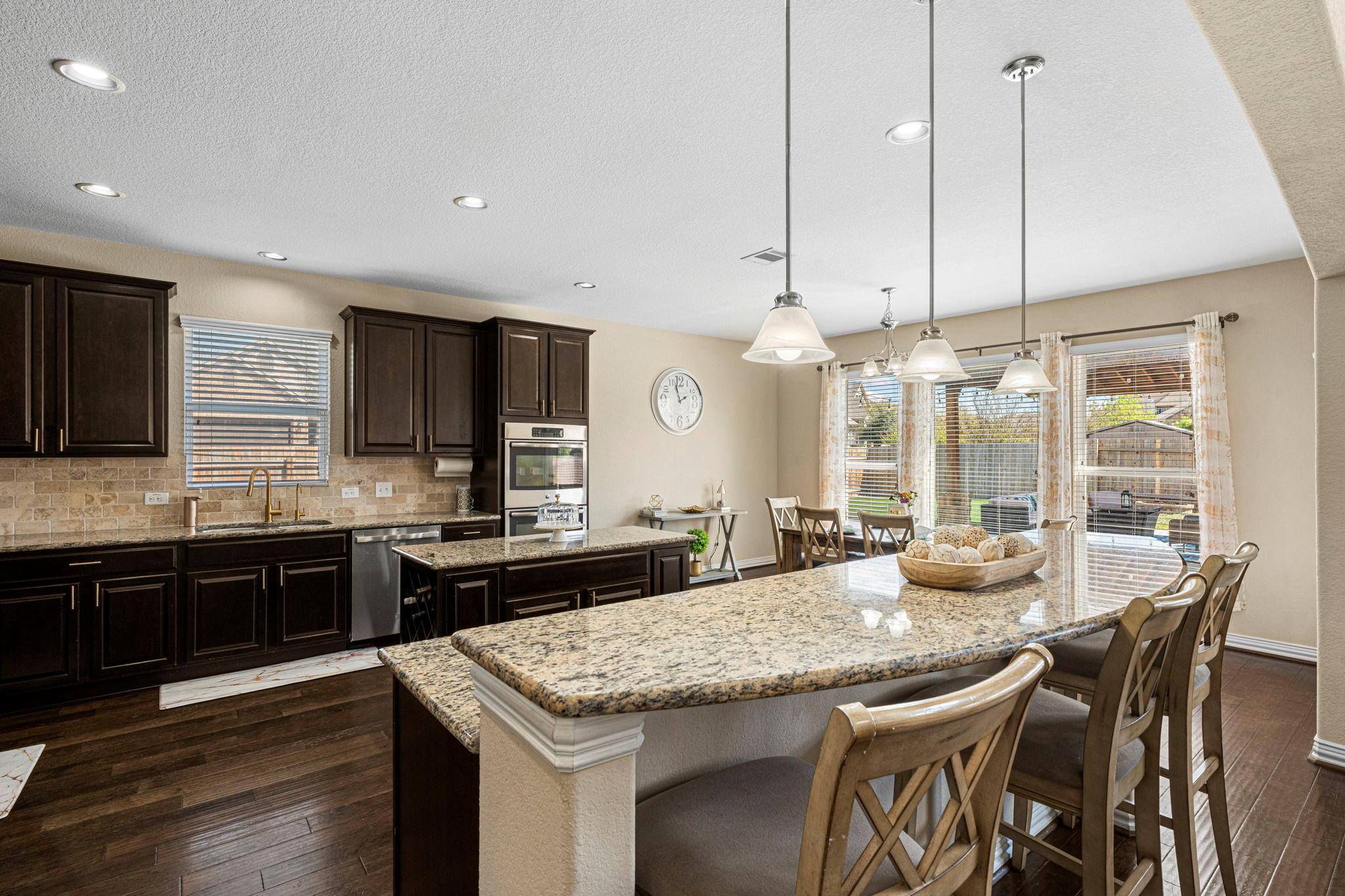 240 Parkrose Dr, Buda, TX 78610