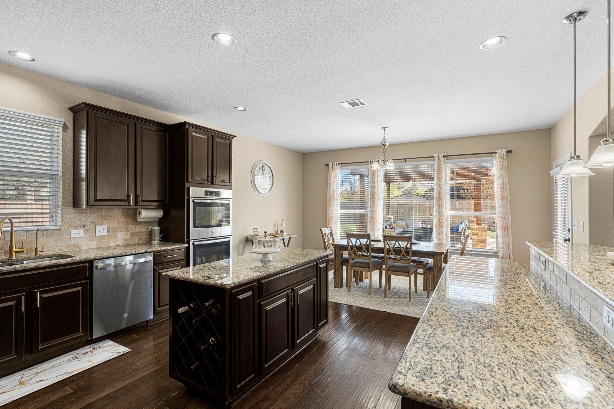 240 Parkrose Dr, Buda, TX 78610