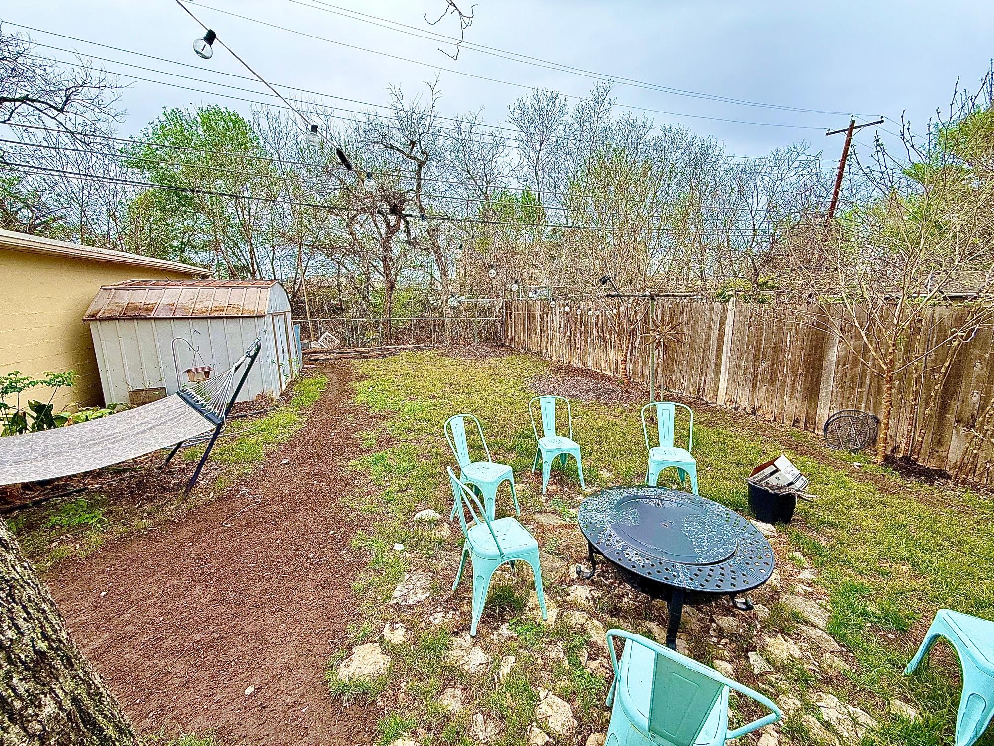 5712 Chesterfield Ave # B, Austin, TX 78752