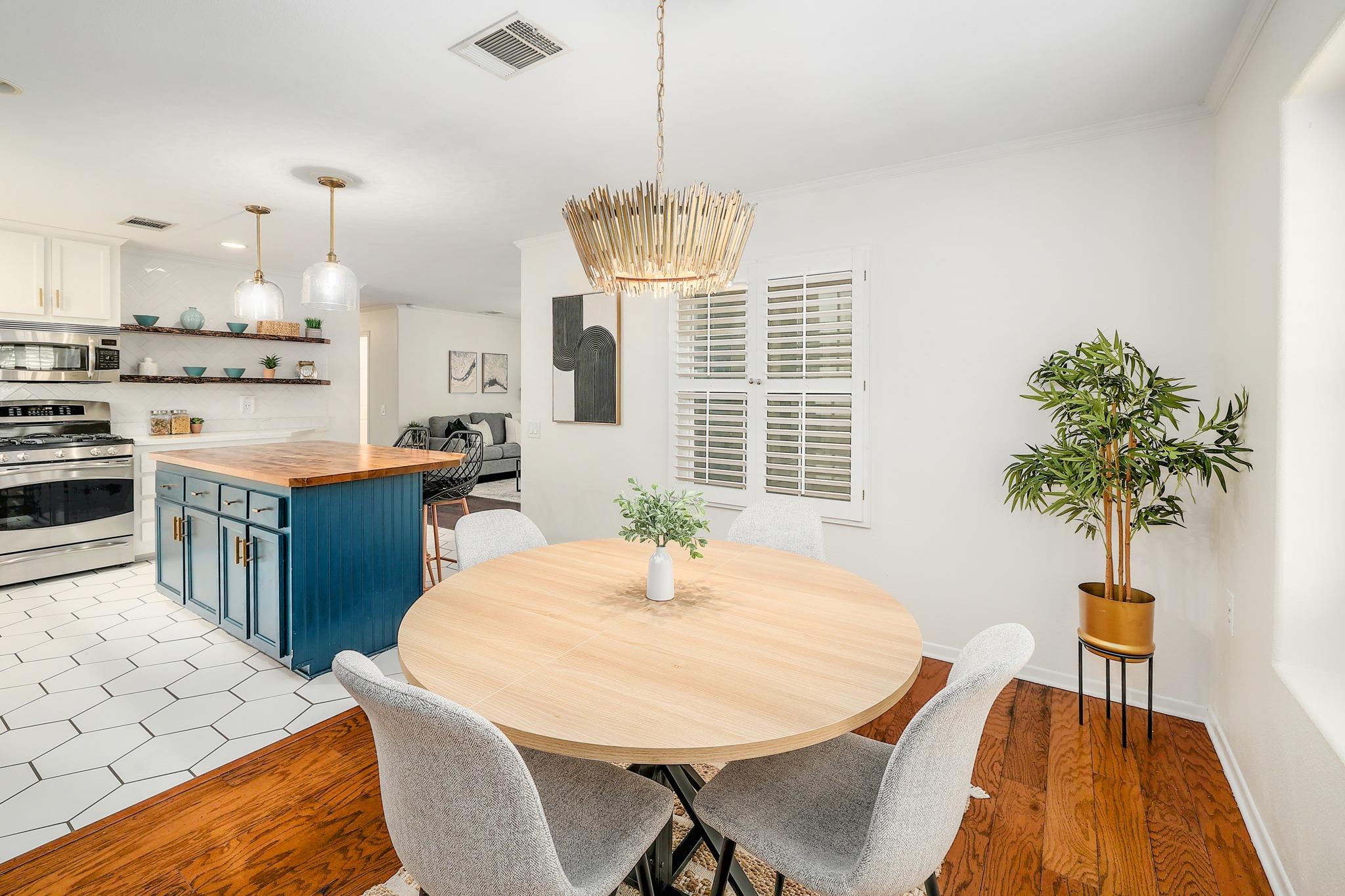 4607 Cedar Point Dr, Austin, TX 78723