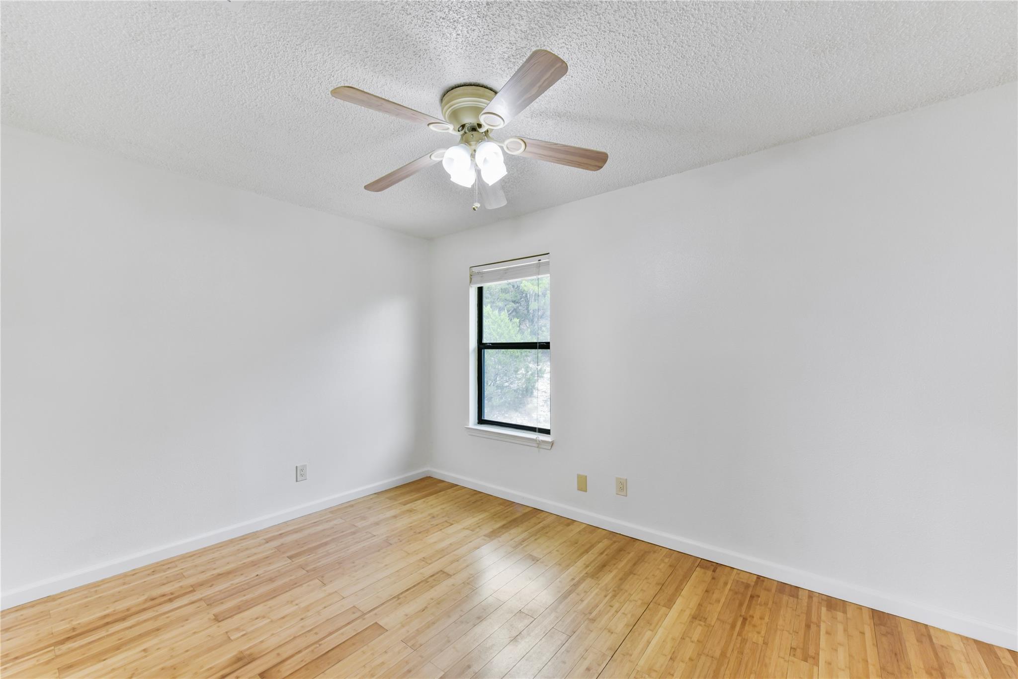 21459 Coyote Trl # 2, Leander, TX 78645