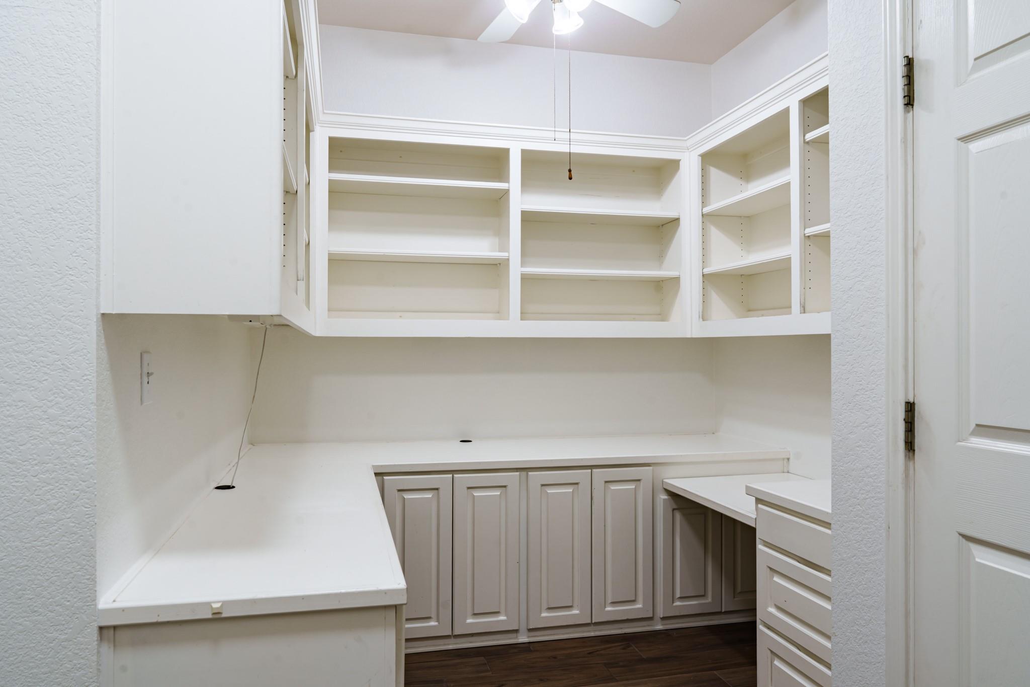 124 Dewberry Dr, Georgetown, TX 78633