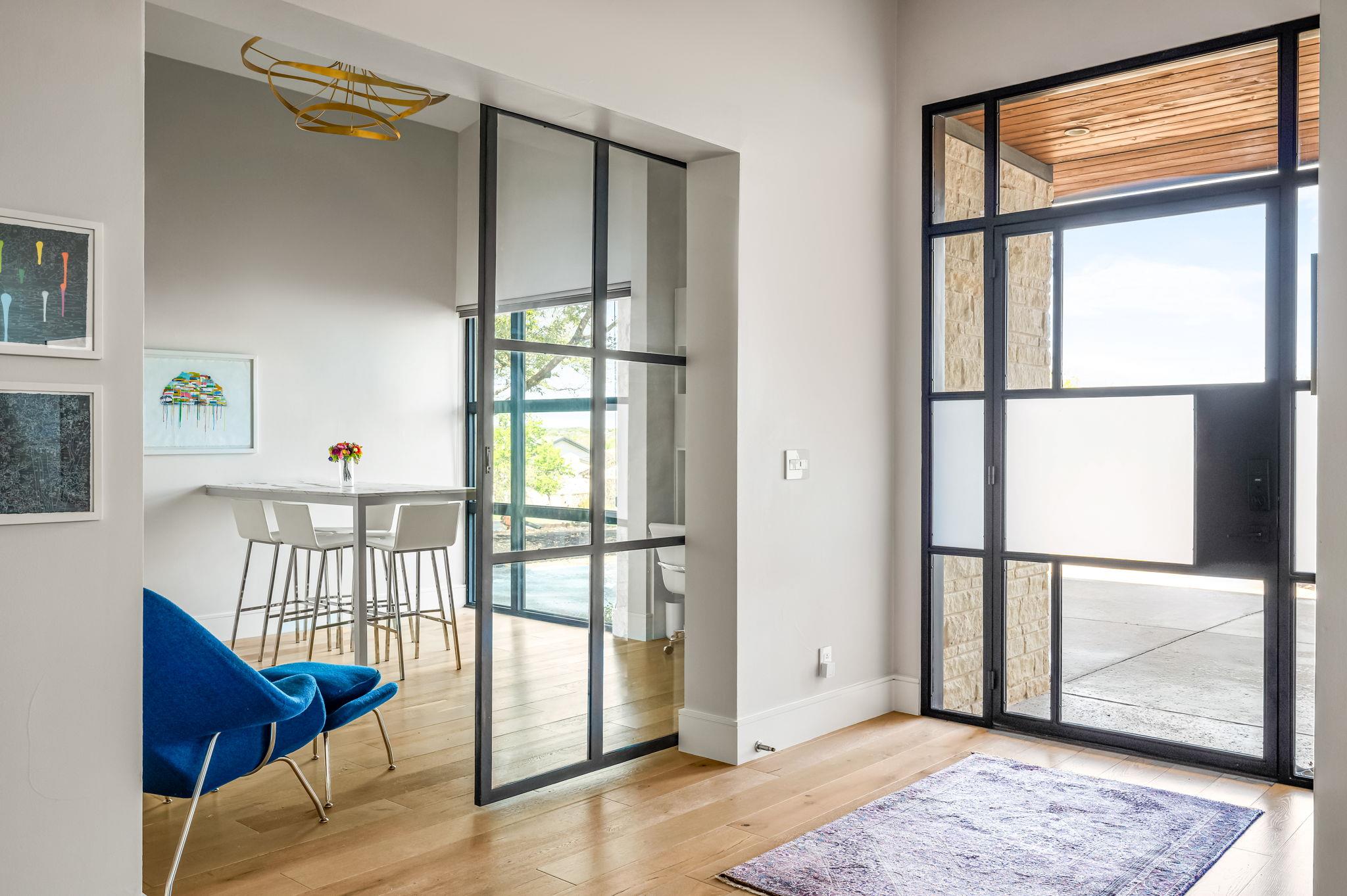 8221 Carranzo Dr, Austin, TX 78735