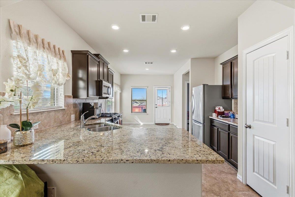 14007 Cantata Ln # 96, Pflugerville, TX 78660