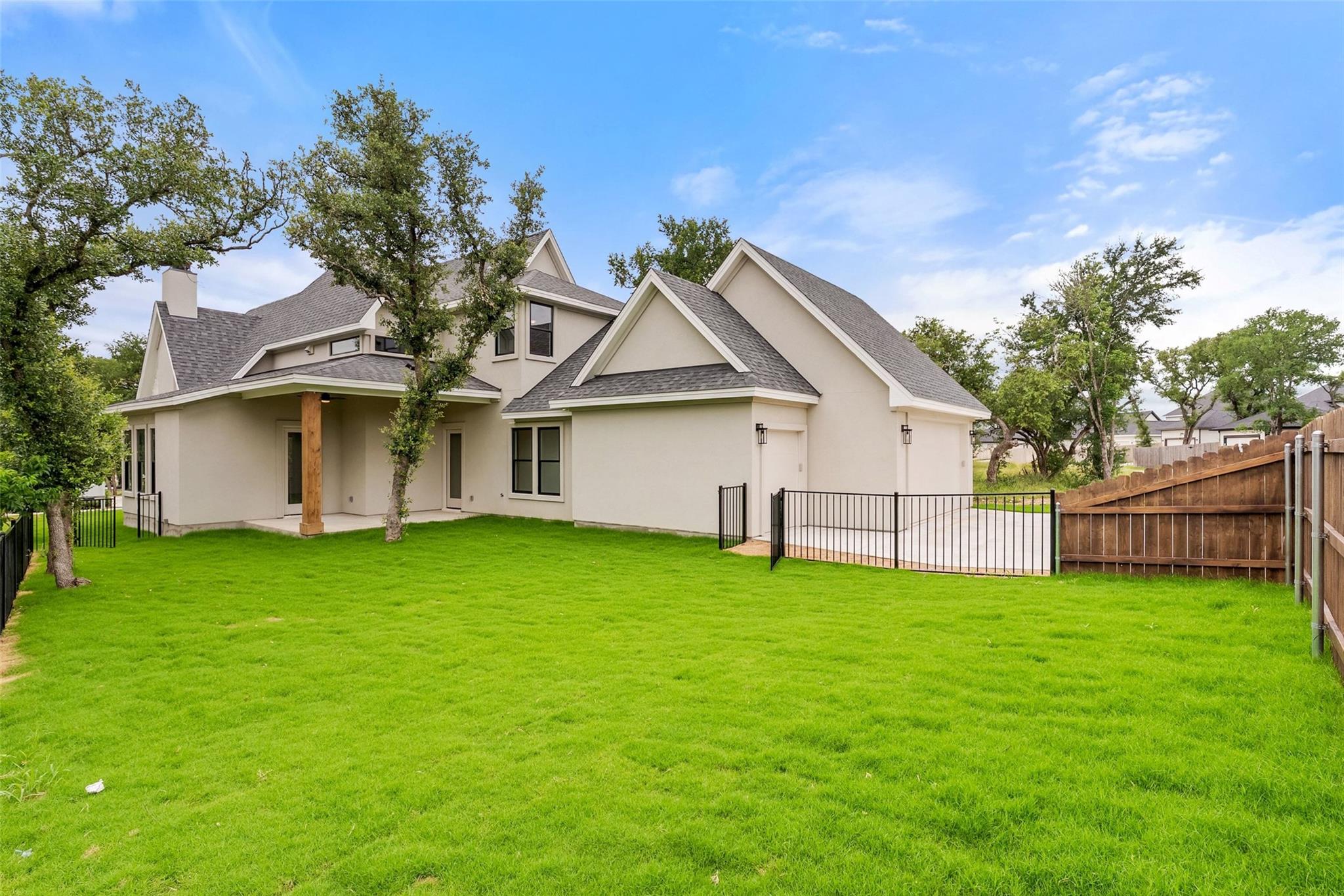 458 Heidi Cir, Salado, TX 76571